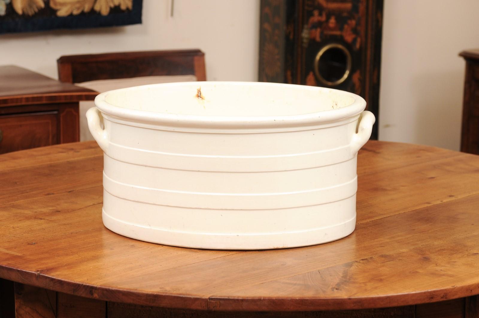Large Oval 19th Century English Worcester Porcelain Foot Bath 9