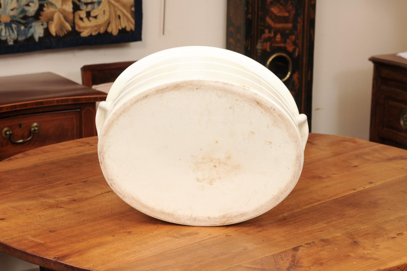 Large Oval 19th Century English Worcester Porcelain Foot Bath 10