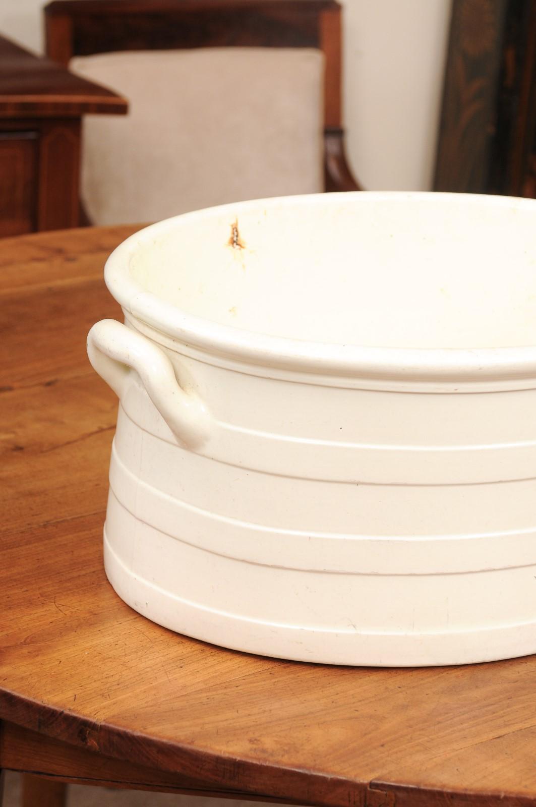 Large Oval 19th Century English Worcester Porcelain Foot Bath 1