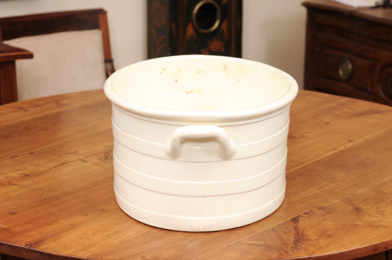 Large Oval 19th Century English Worcester Porcelain Foot Bath 3