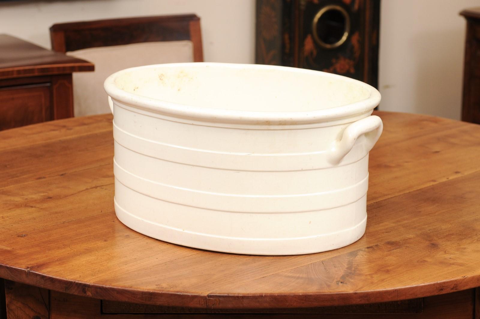 Large Oval 19th Century English Worcester Porcelain Foot Bath 4