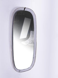 Grand miroir ovale 44" rétro-éclairé en verre et laiton perforé, Hillebrand Allemagne années 1950