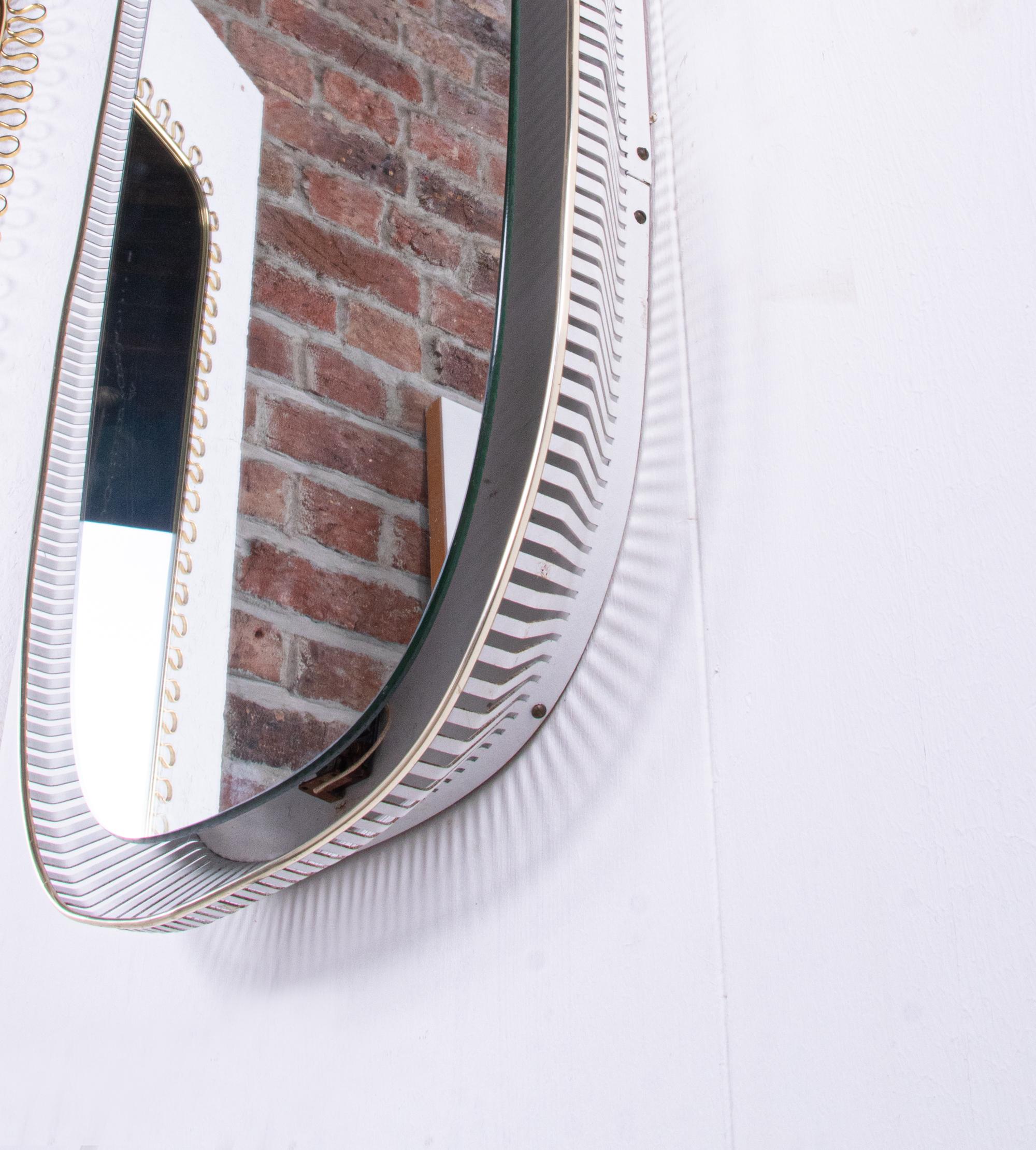 Allemand Grand miroir ovale 44