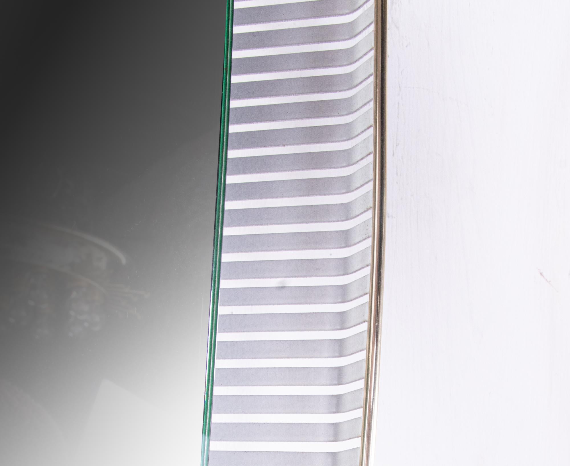 Grand miroir ovale 44