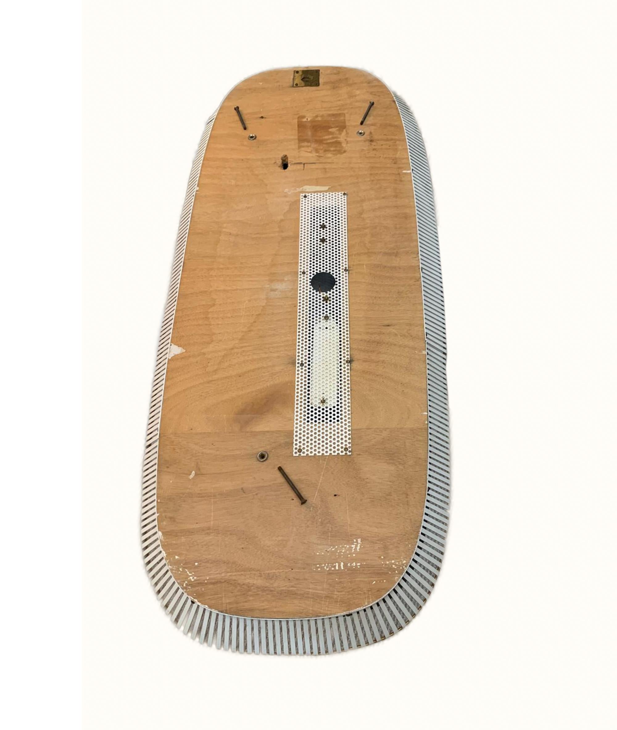 Milieu du XXe siècle Grand miroir ovale 44