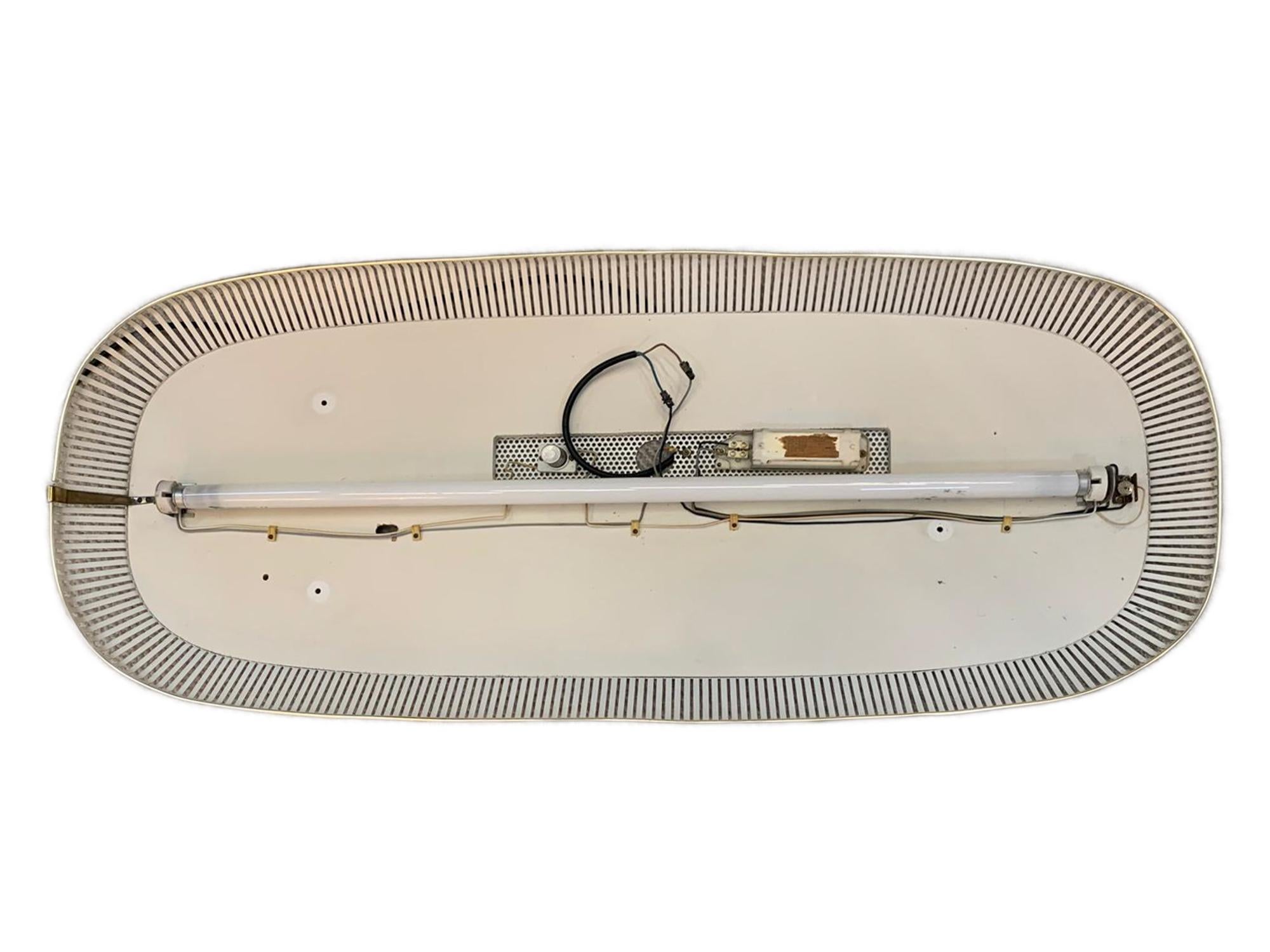 Laiton Grand miroir ovale 44