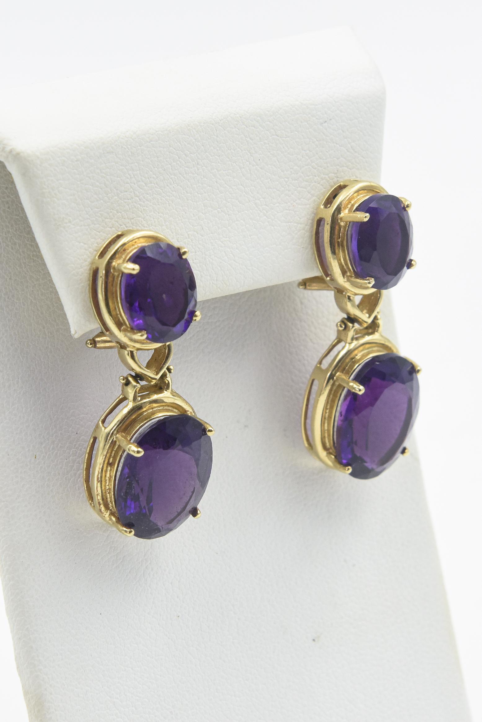 Oval Cut Large Oval Amethyst Yellow Gold Pendant with Matching Drop Earrings Set For Sale