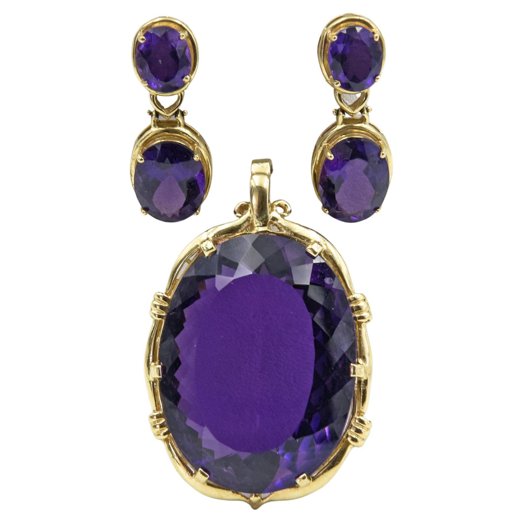 Large Oval Amethyst Yellow Gold Pendant with Matching Drop Earrings Set For Sale