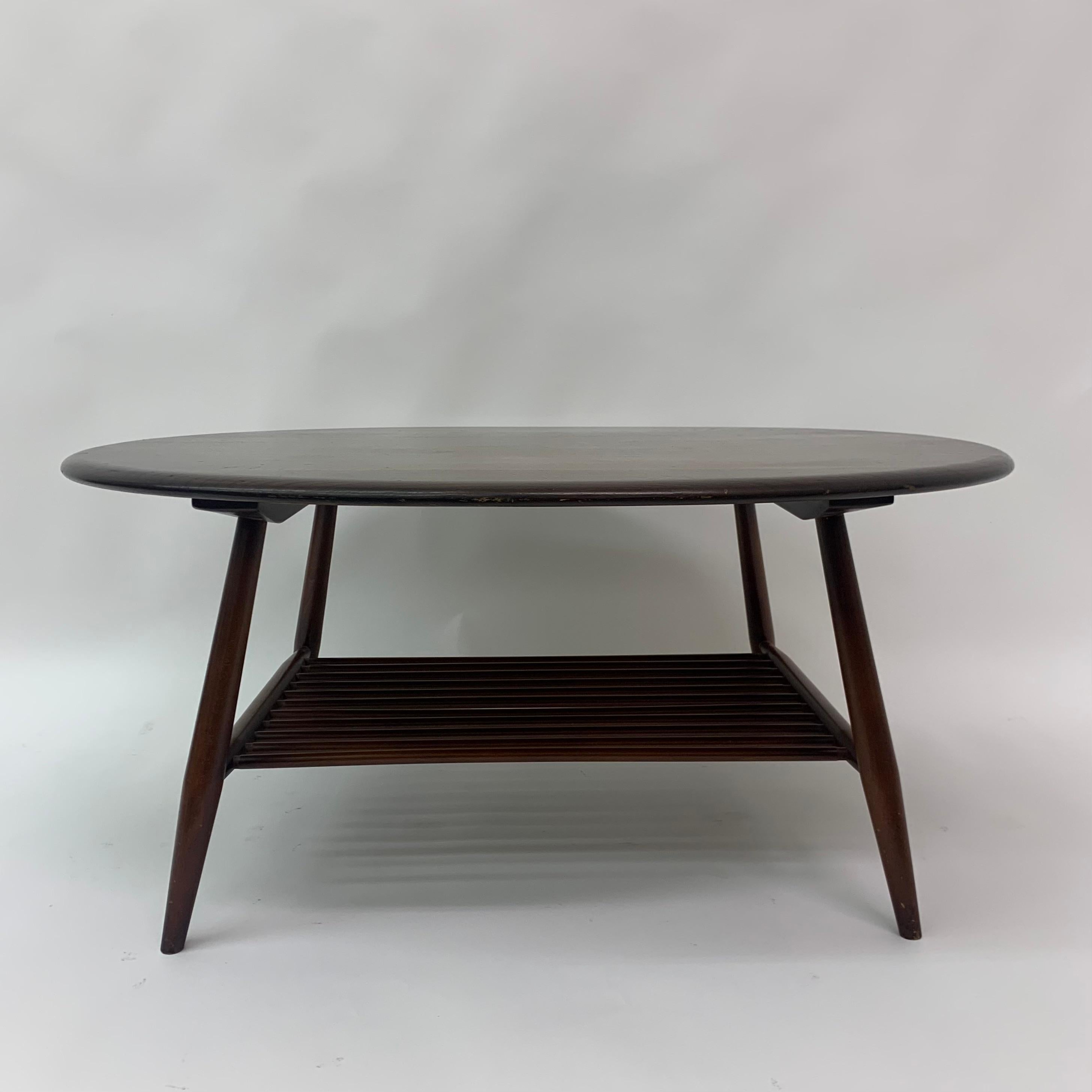 Large oval coffee table by Lucian Randolph Ercolani for Ercol, England, 1950s.