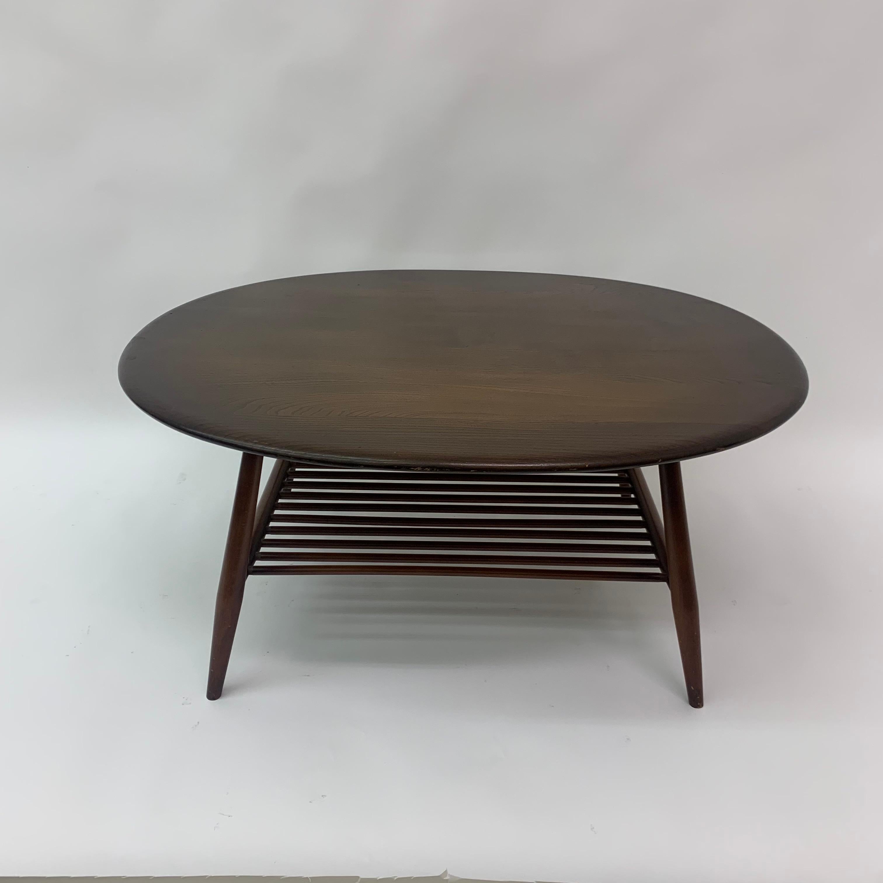 Mid-Century Modern Large Oval Coffee Table by Lucian Randolph Ercolani for Ercol, England, 1950s
