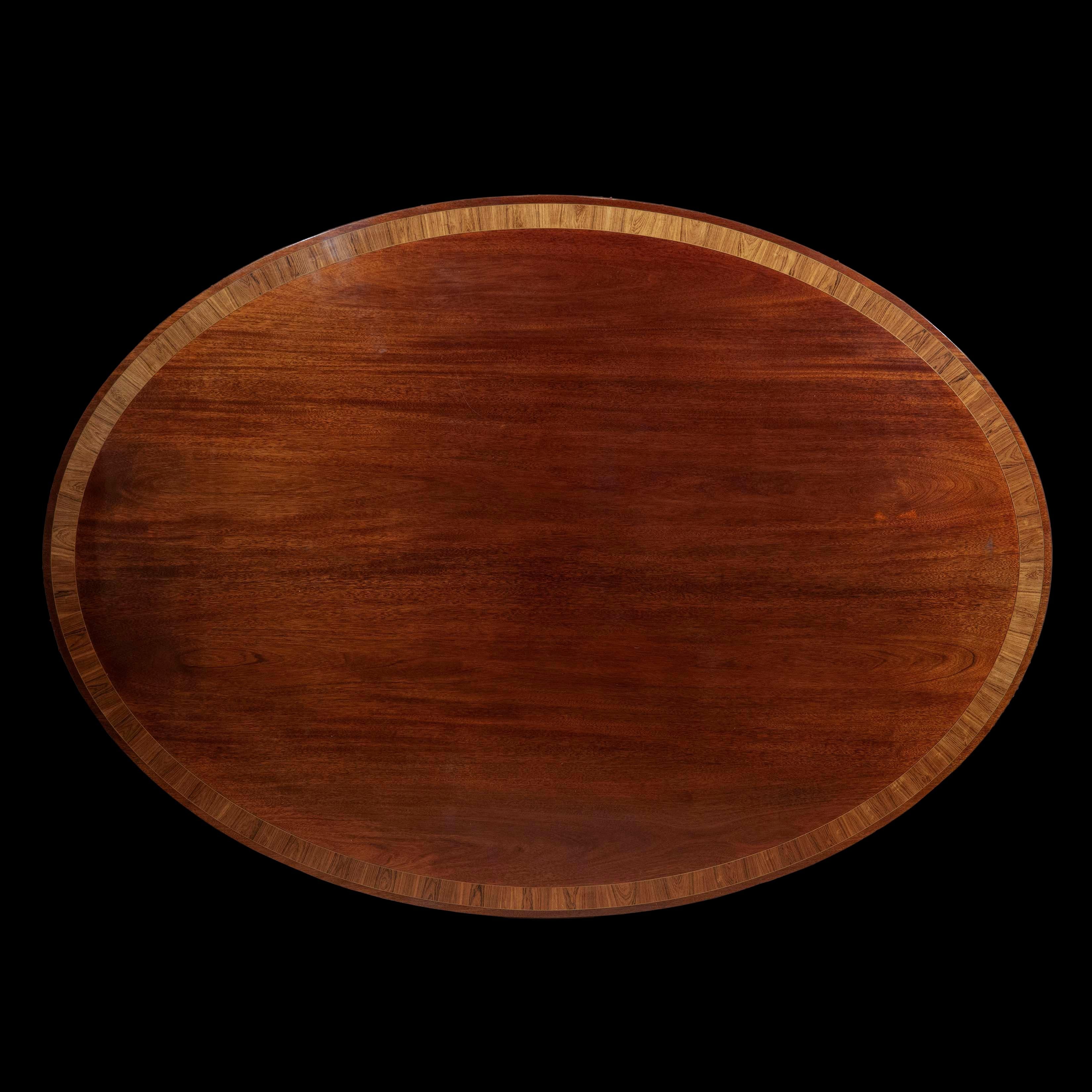 Bois Grande table de salle à manger ovale pour 8 à 10 personnes en vente