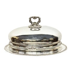 Piatto ovale grande a cupola o coperchio per alimenti, placcato in argento