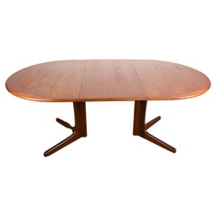 Large Oval Extendable Scandinavian Dining Table with Central Foot in Teak 1960