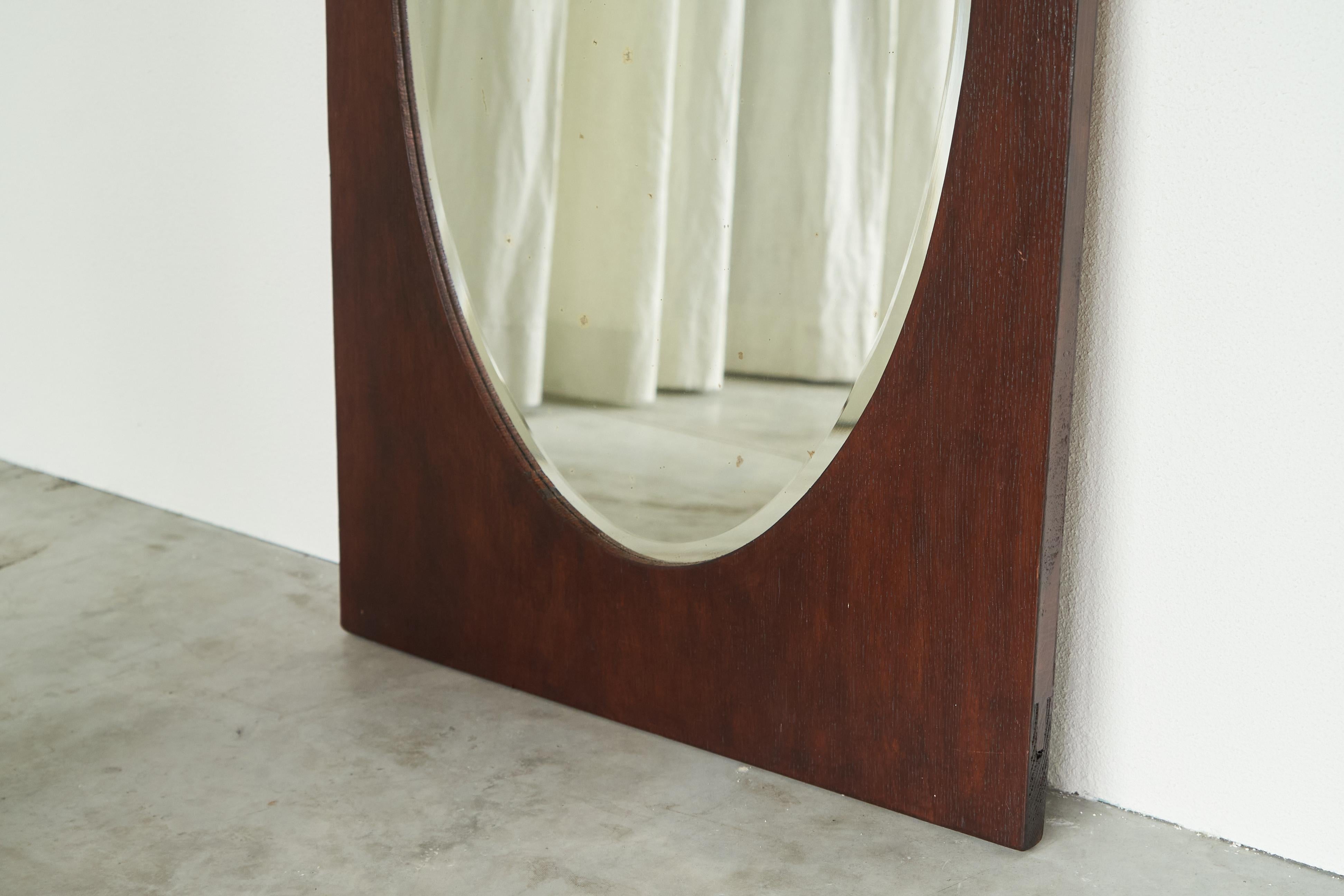 Hand-Crafted Large Oval Facetted Mirror in a Rectangular Oak Frame 1920s For Sale
