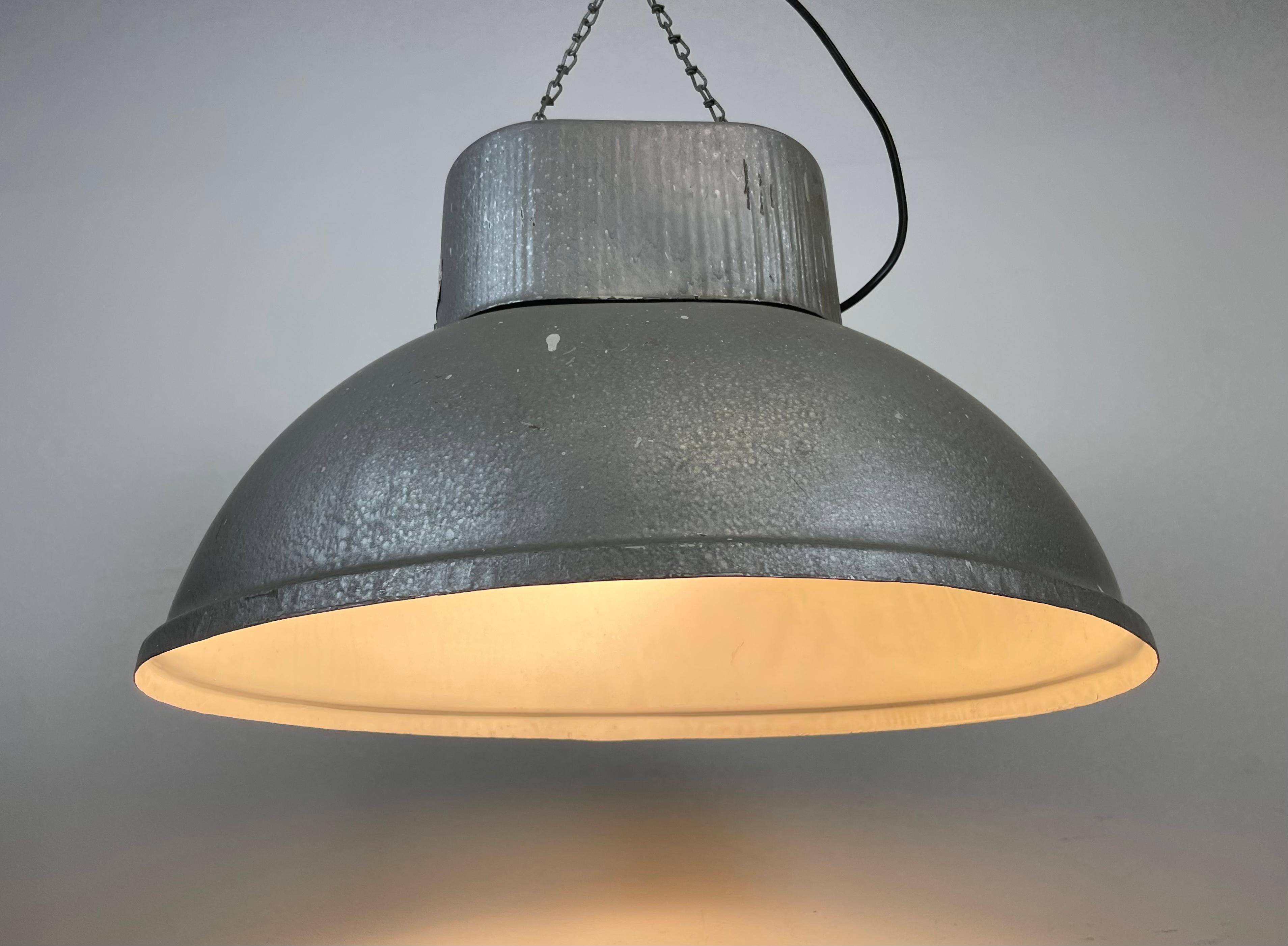 Large Oval Industrial Polish Factory Pendant Lamp from Predom Mesko, 1970s For Sale 5