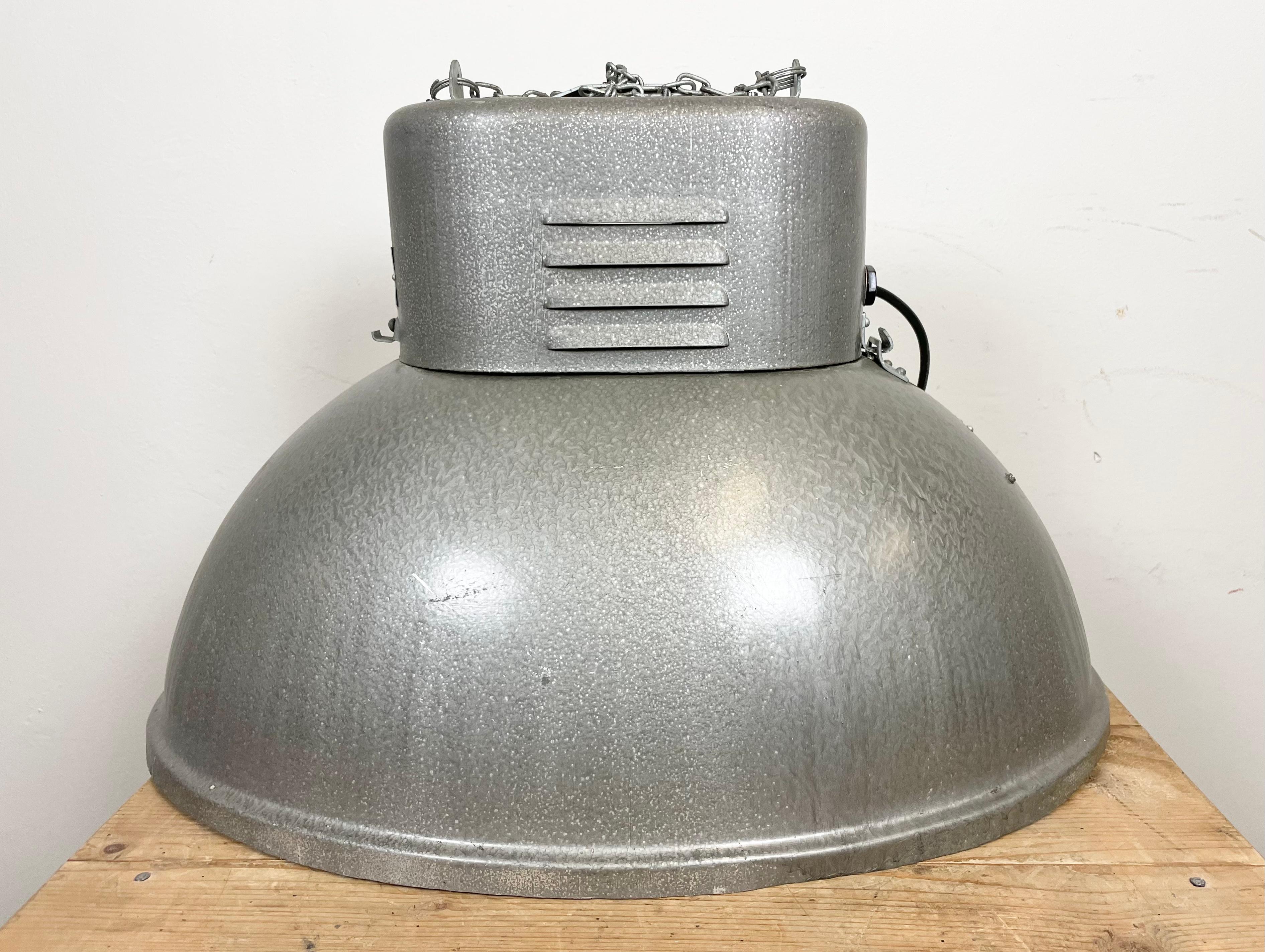 Large Oval Industrial Polish Factory Pendant Lamp from Predom Mesko, 1970s For Sale 6
