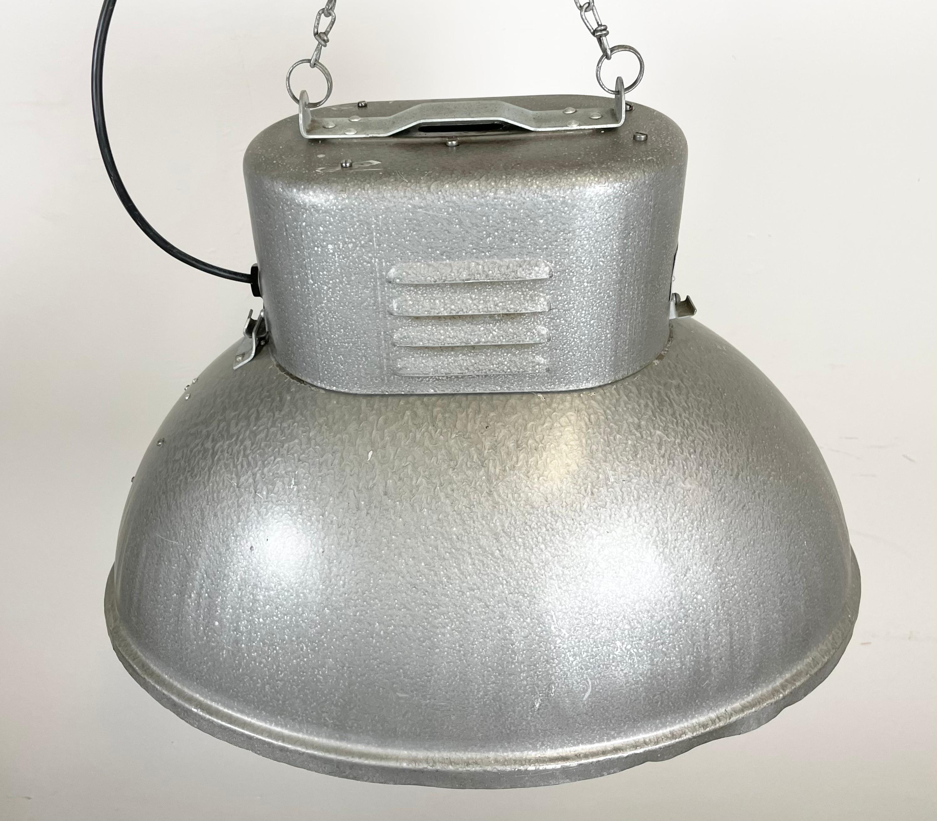 Large Oval Industrial Polish Factory Pendant Lamp from Predom Mesko, 1970s For Sale 2