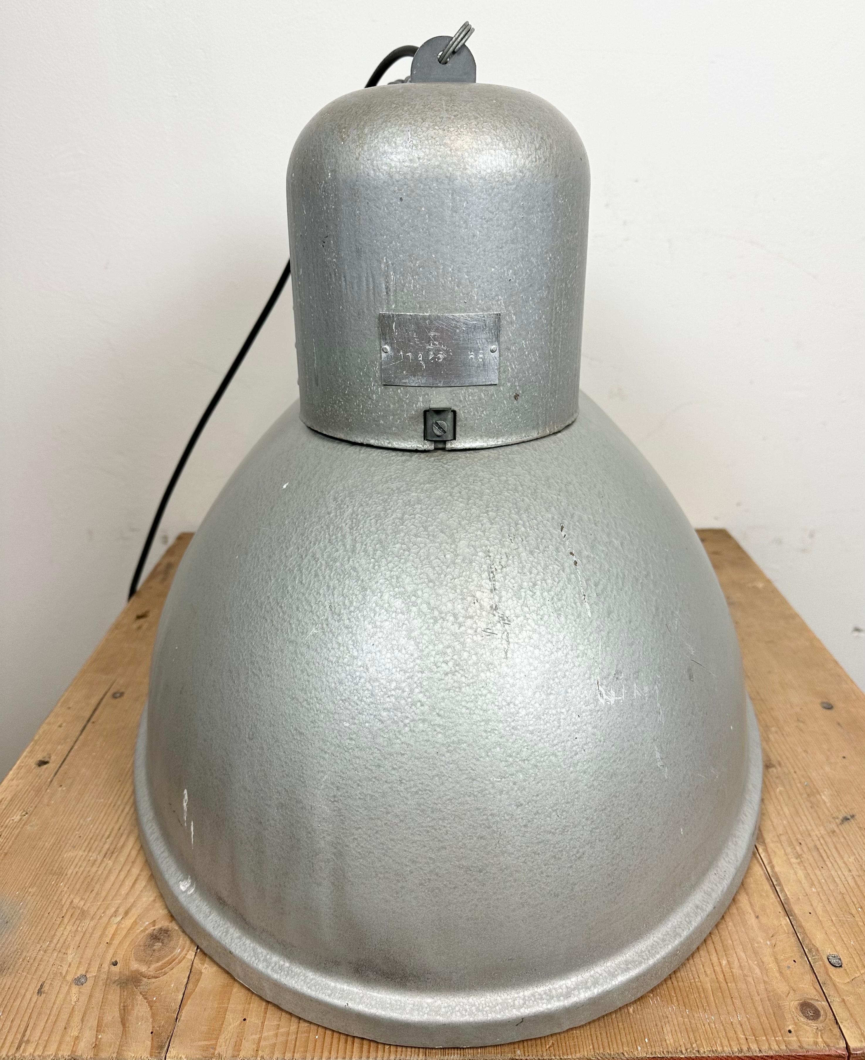 Large Oval Industrial Polish Factory Pendant Lamp from Predom Mesko, 1960s For Sale 5
