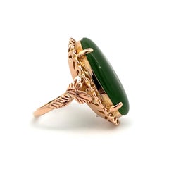 Large Oval Jade Ring in 14 Karat Gold, 1960s