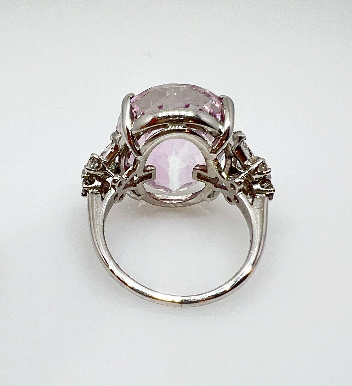 Large Oval Kunzite and Diamond Cocktail Ring in Platinum For Sale 1