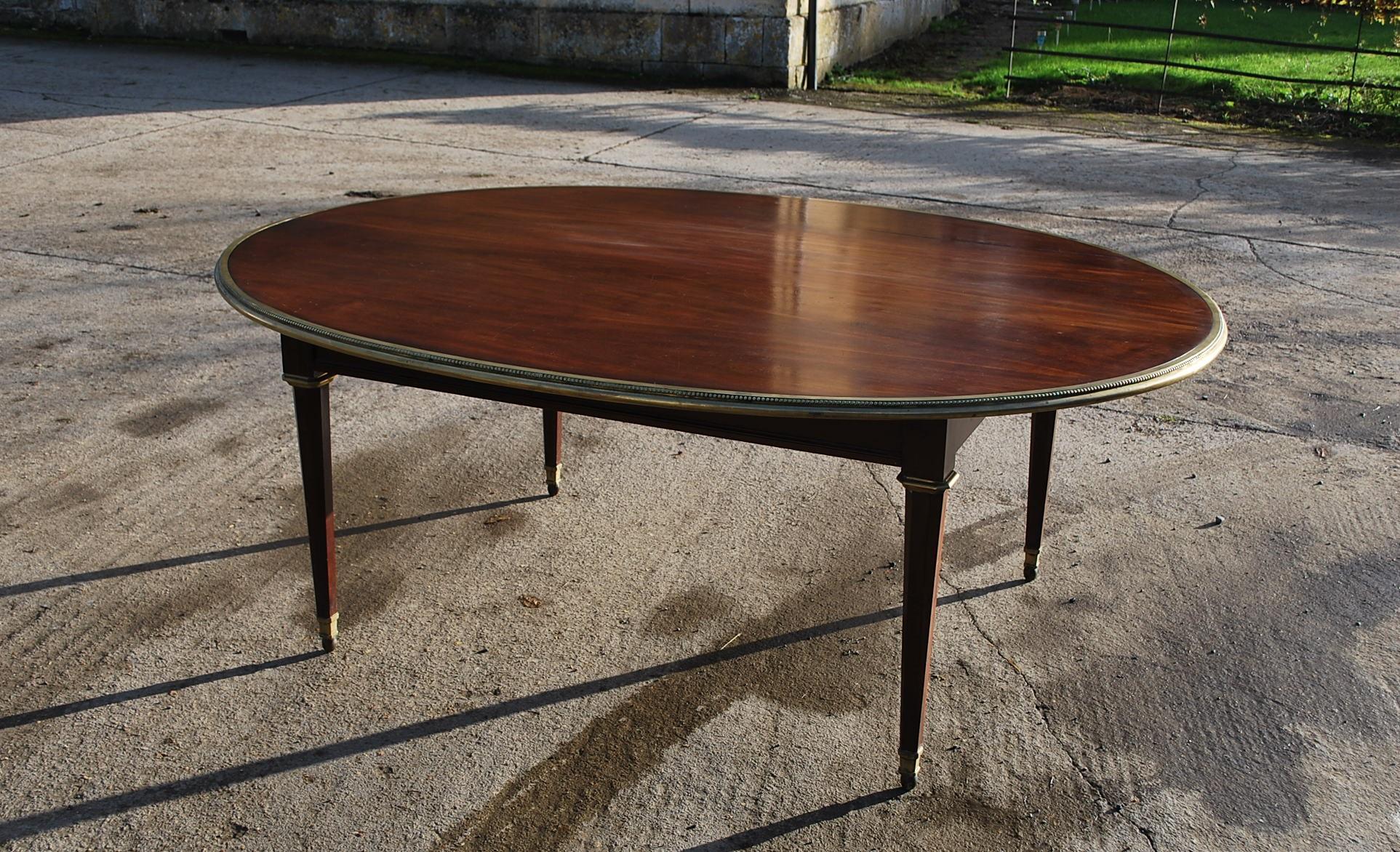 Large Oval Mahogany Dining Table 2
