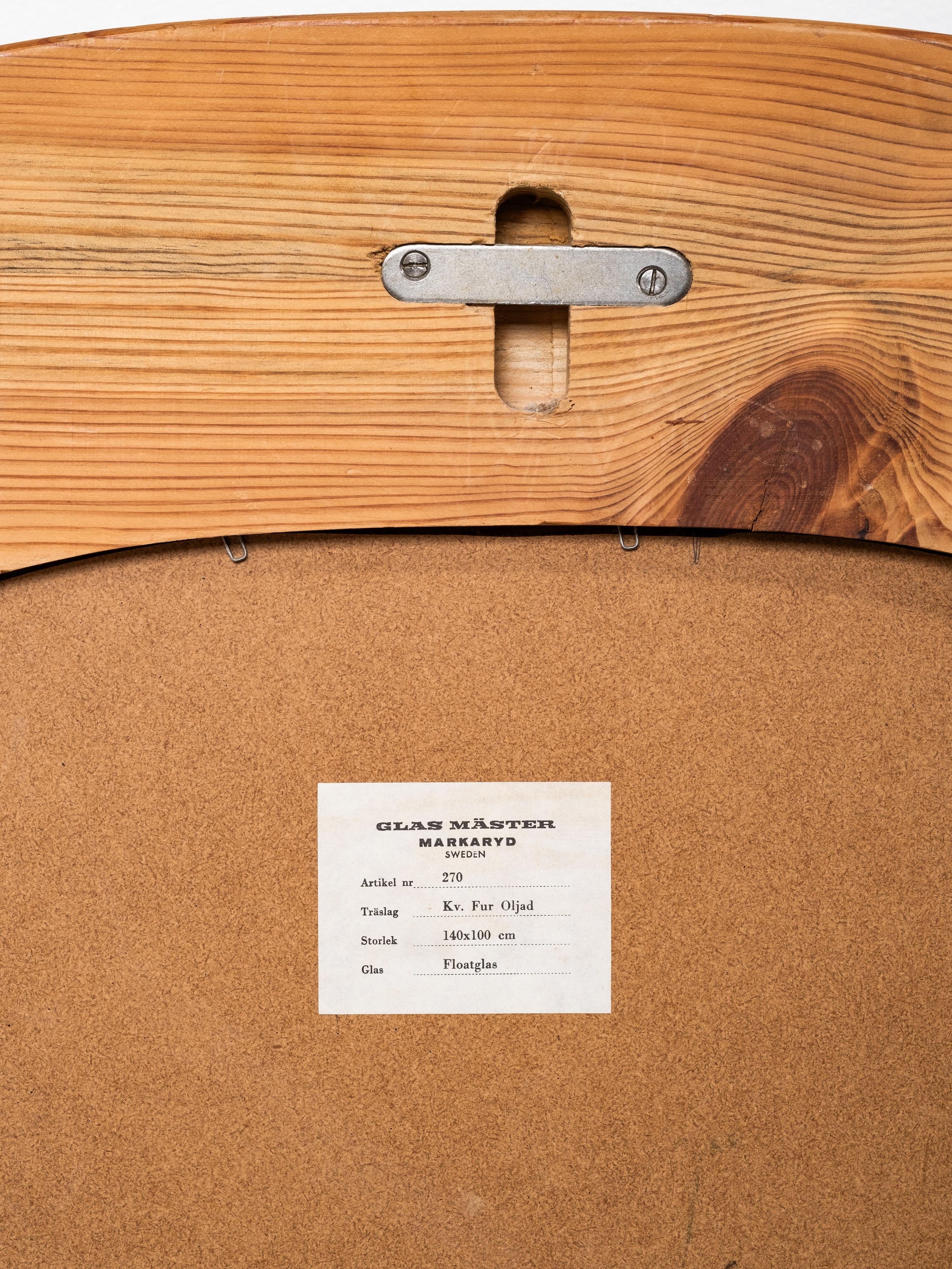 Grand miroir mural ovale en pin du milieu du siècle, Glas Mäster Markaryd, Suède, années 1970 en vente 6