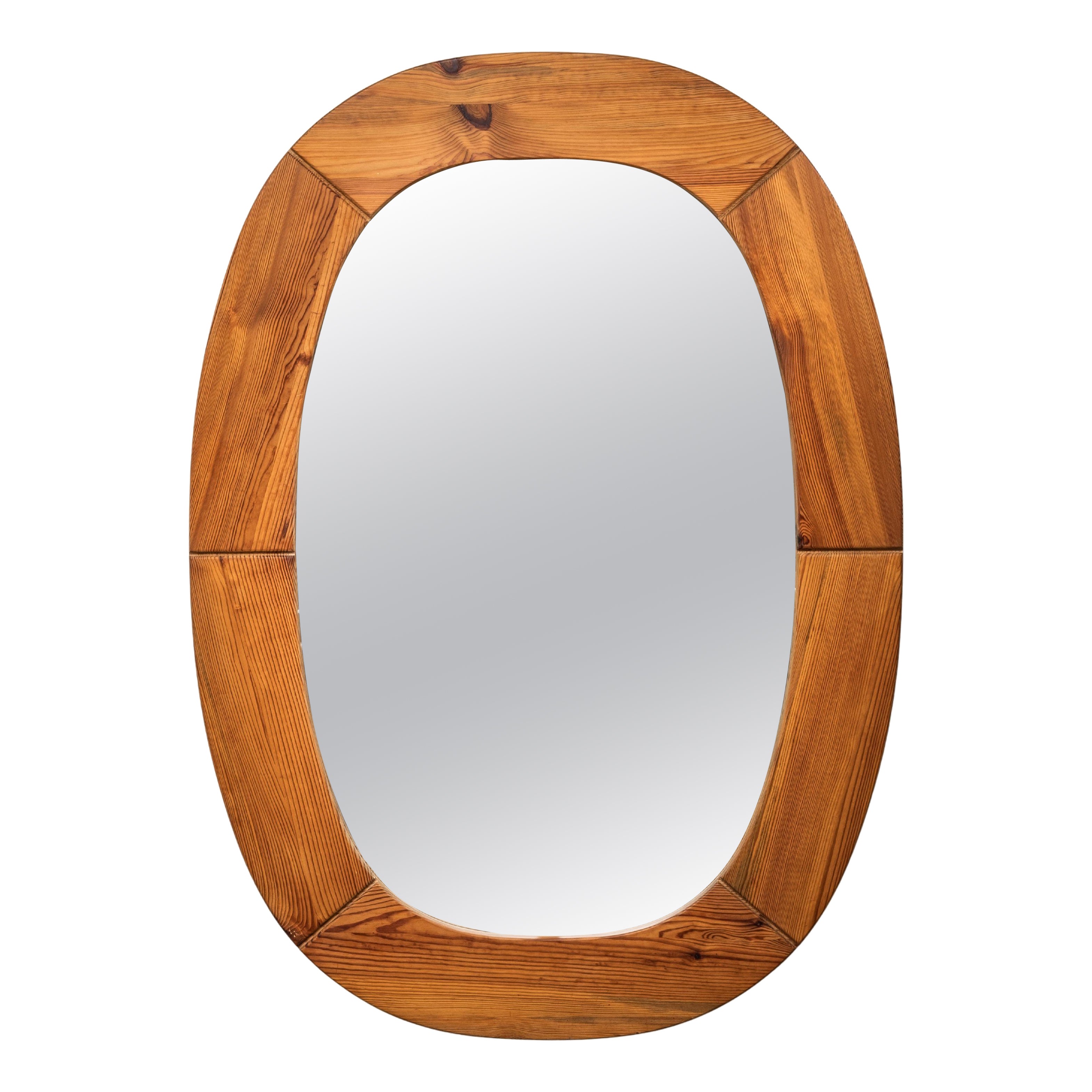 Grand miroir mural ovale en pin du milieu du siècle, Glas Mäster Markaryd, Suède, années 1970 en vente