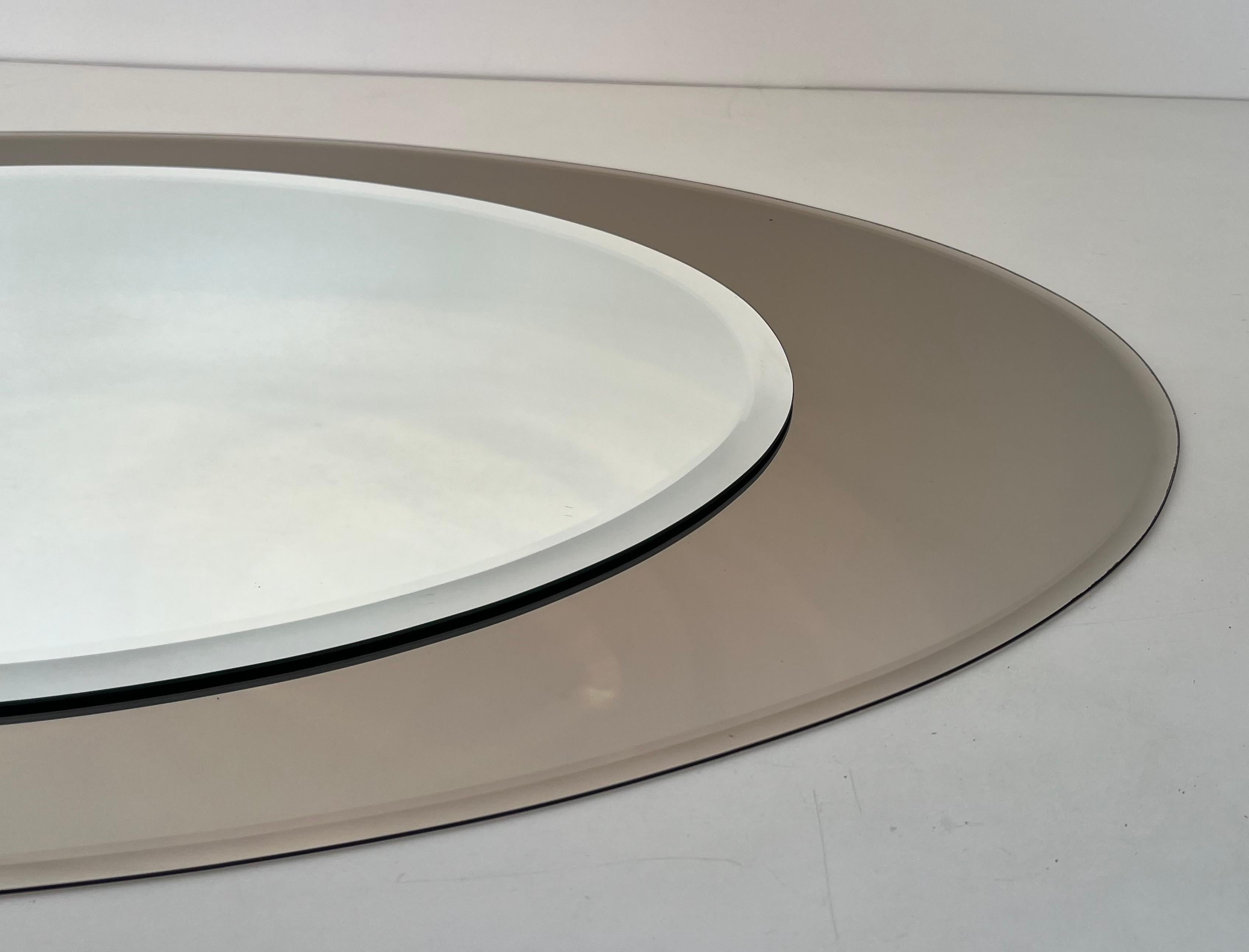 Espejo oval grande de Fontana Arte. Alrededor de 1970 en venta 2