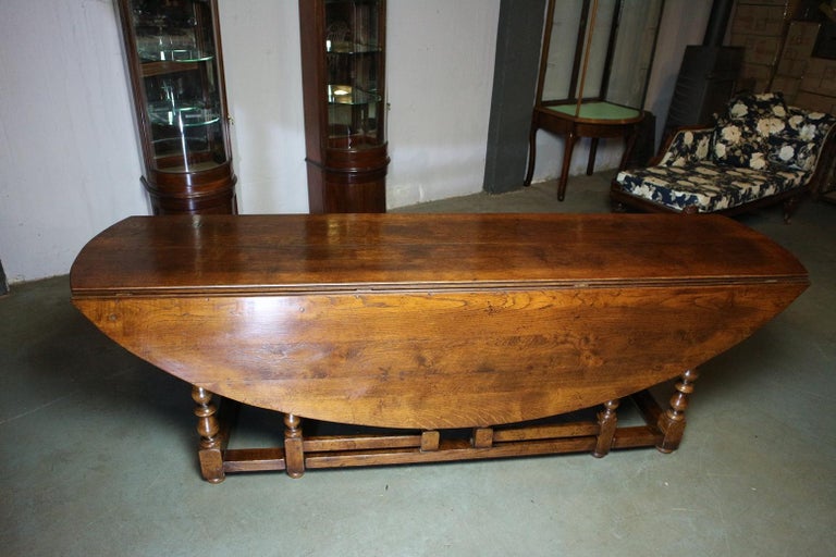 Large Oval Oak Dining Table For Sale at 1stDibs