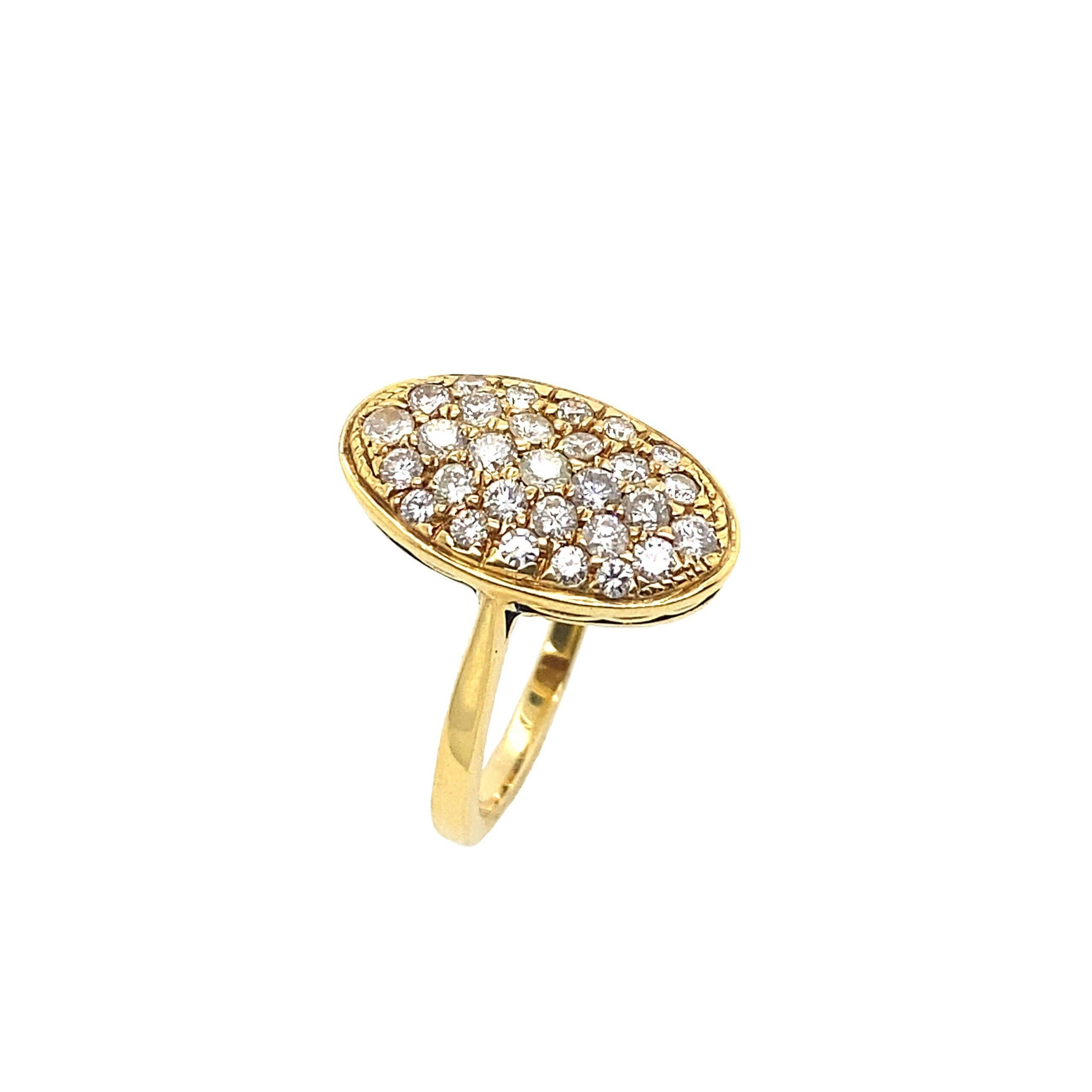 Large Oval Pavé 0.74ct Diamond Ring Set In 18ct Yellow Gold

Additional Information:
Total Diamond Weight: 0.74ct 
Diamond Colour: G/H
Diamond Clarity: Si
Total Weight: 6g
Ring Size: L
SMS3915 
