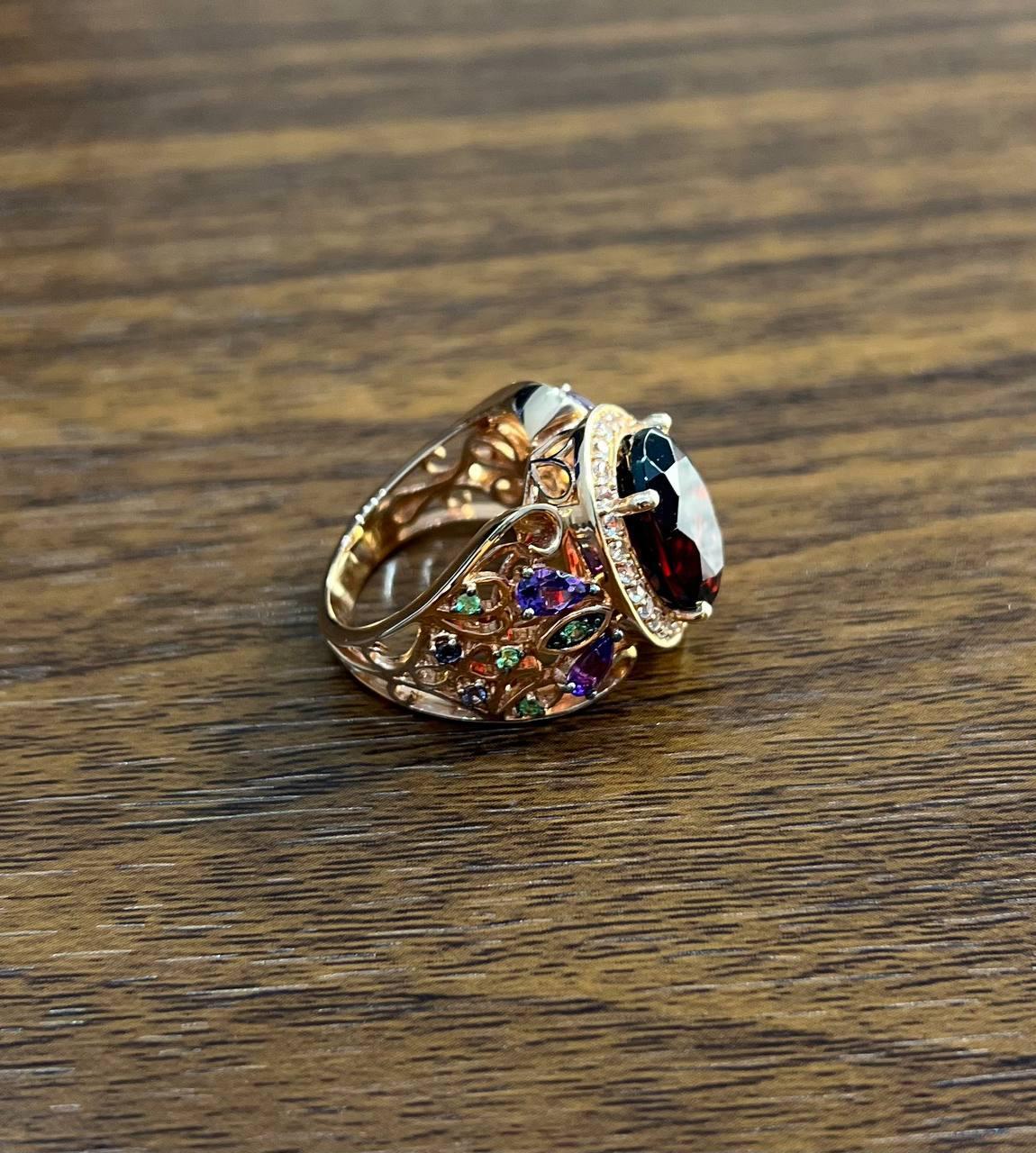 Women's Large Oval Red Garnet Purple Amethyst Green Tsavorite Diamond 14K Rose Gold Ring For Sale