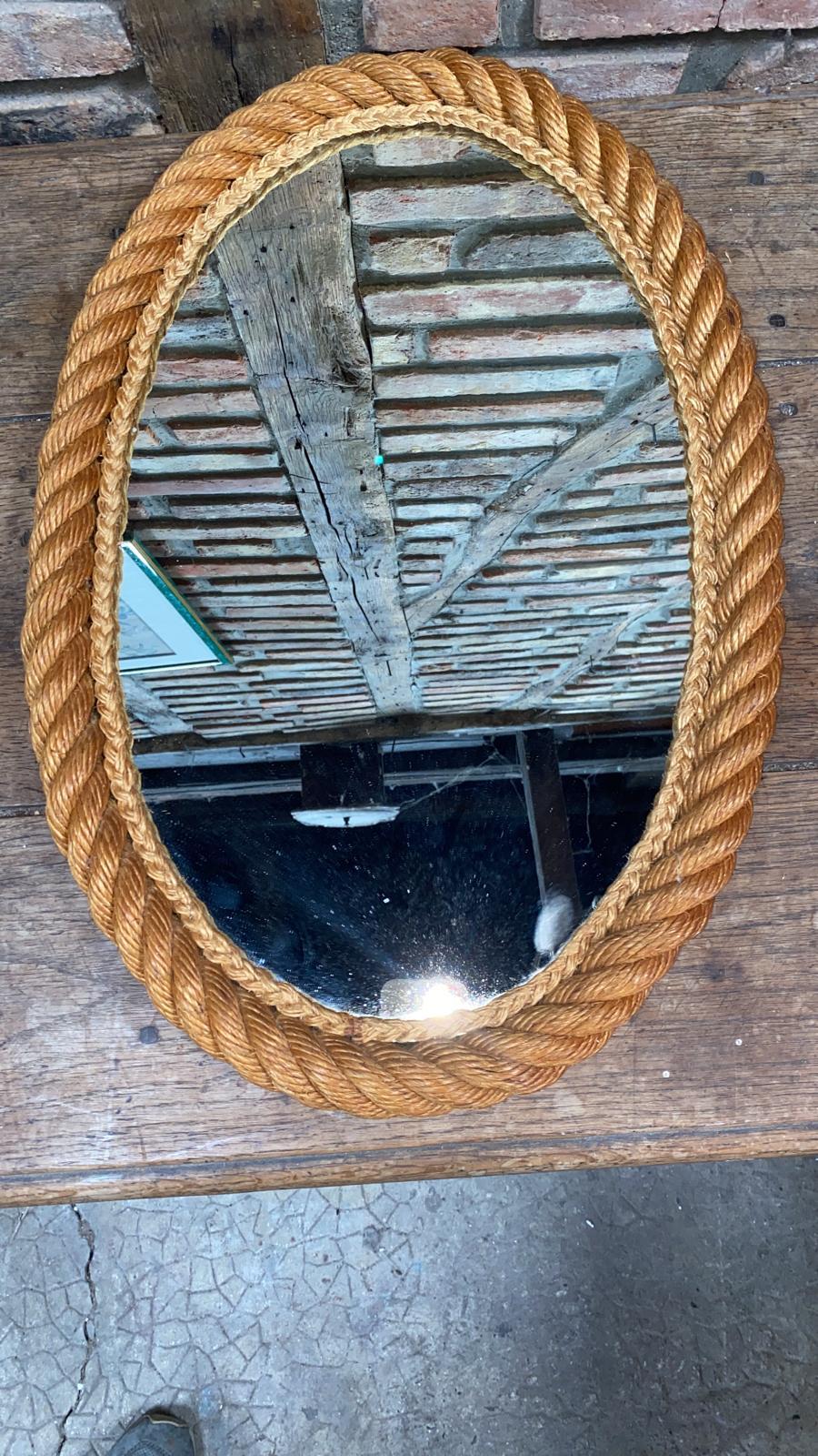 Large oval rope mirror Audoux Minet, circa 1960 from South of France.
21.5 inches Height / 14.5 inches Width