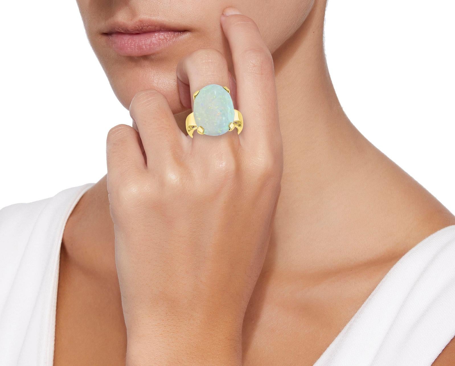 Large Oval Shape Opal Cocktail Ring 14 Karat Yellow Gold, Estate, Closeout  In Excellent Condition In New York, NY
