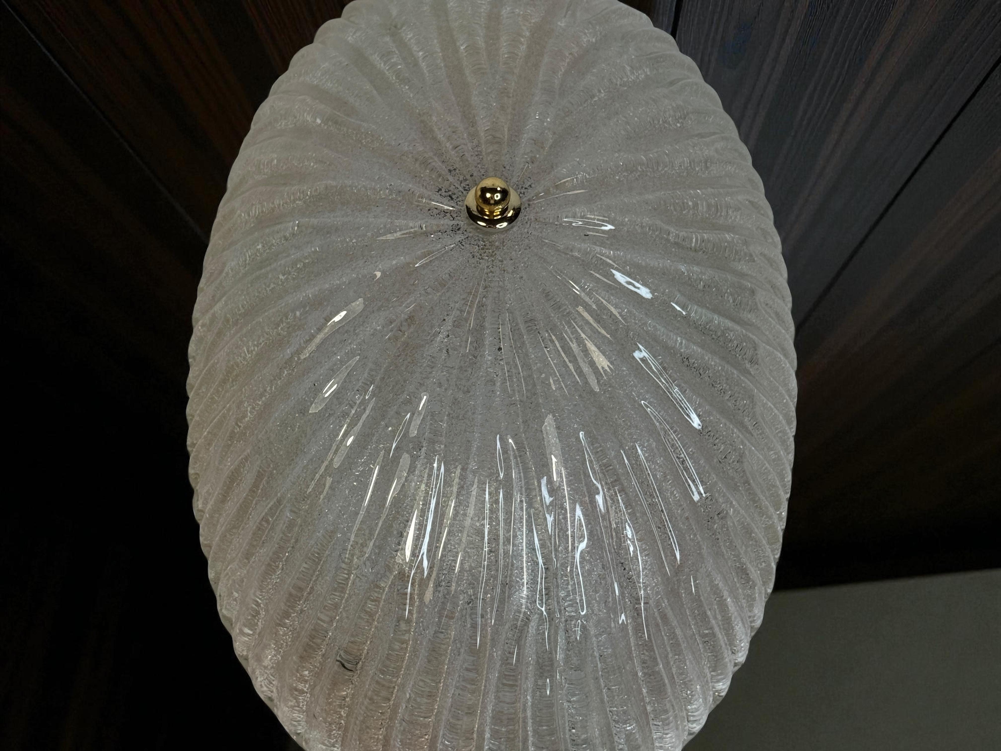 Grande affleurante en verre de Murano de forme ovale, motif étoilé, 2 Light, années 1970, Italie en vente 7