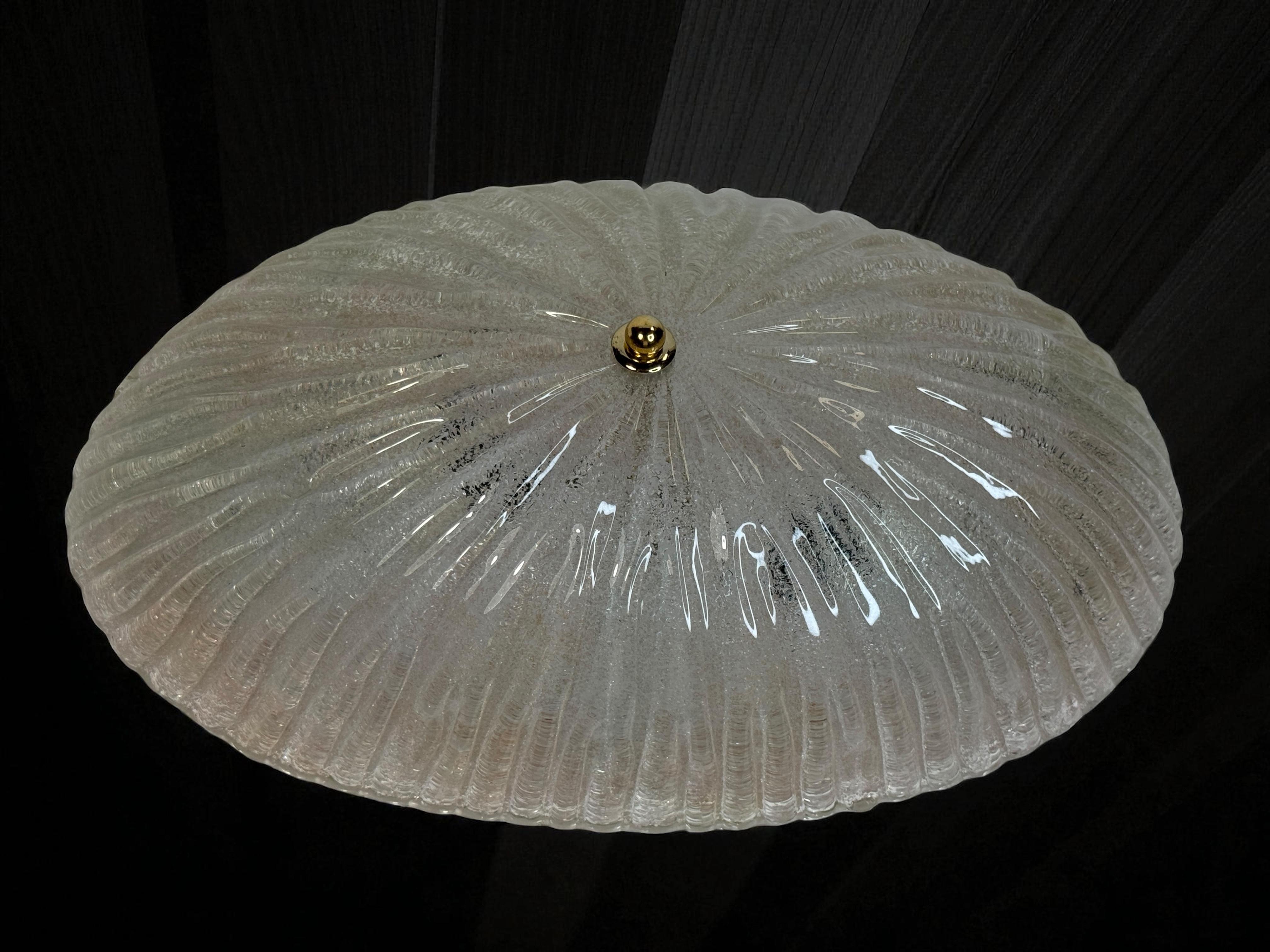 Grande affleurante en verre de Murano de forme ovale, motif étoilé, 2 Light, années 1970, Italie en vente 9