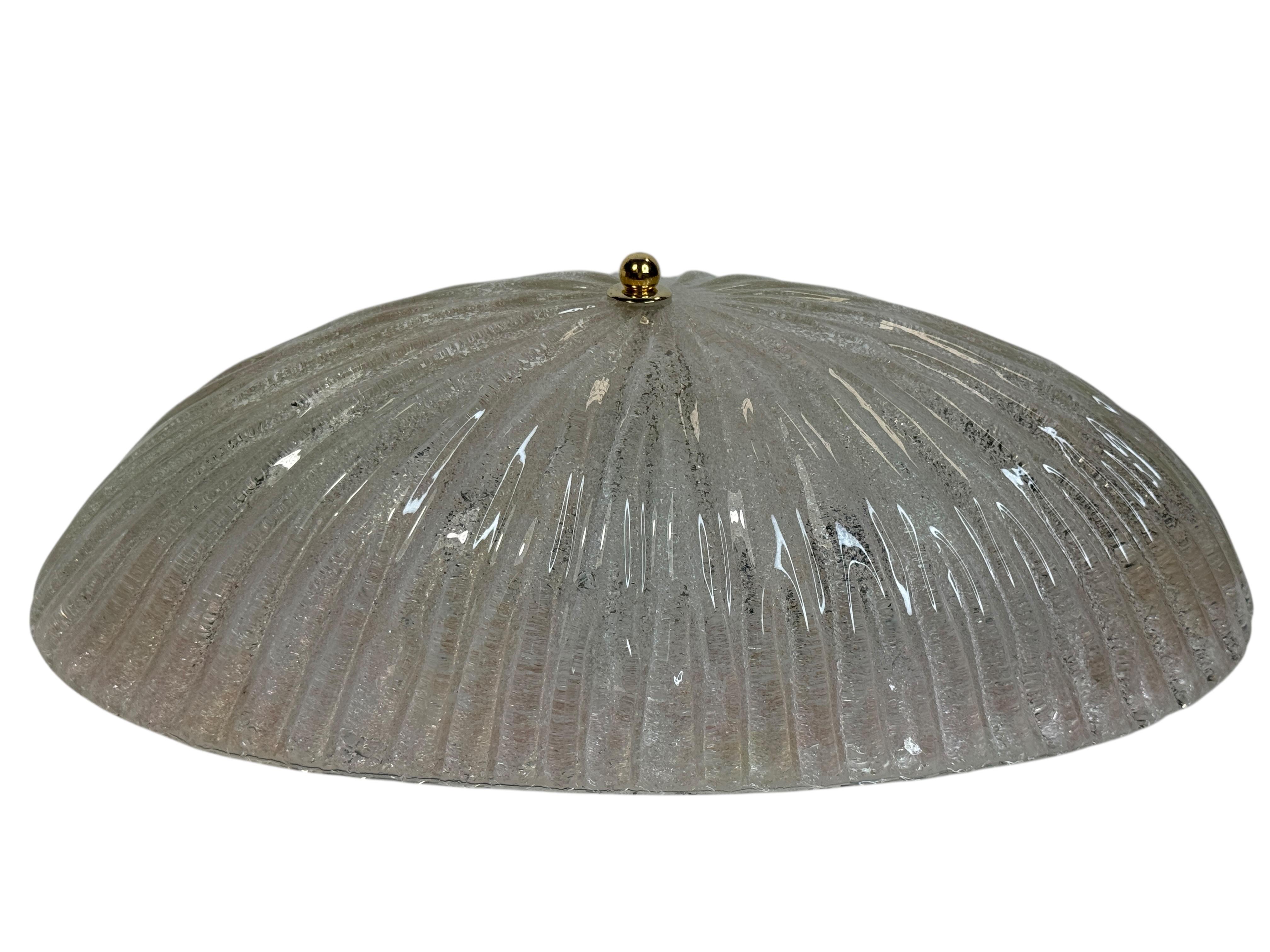 Grande affleurante en verre de Murano de forme ovale, motif étoilé, 2 Light, années 1970, Italie Bon état - En vente à Nuernberg, DE