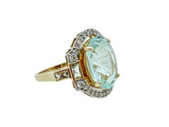 Large Oval Shaped Sky Blue Natural Aquamarine Diamond Dress Ring with Valuation
