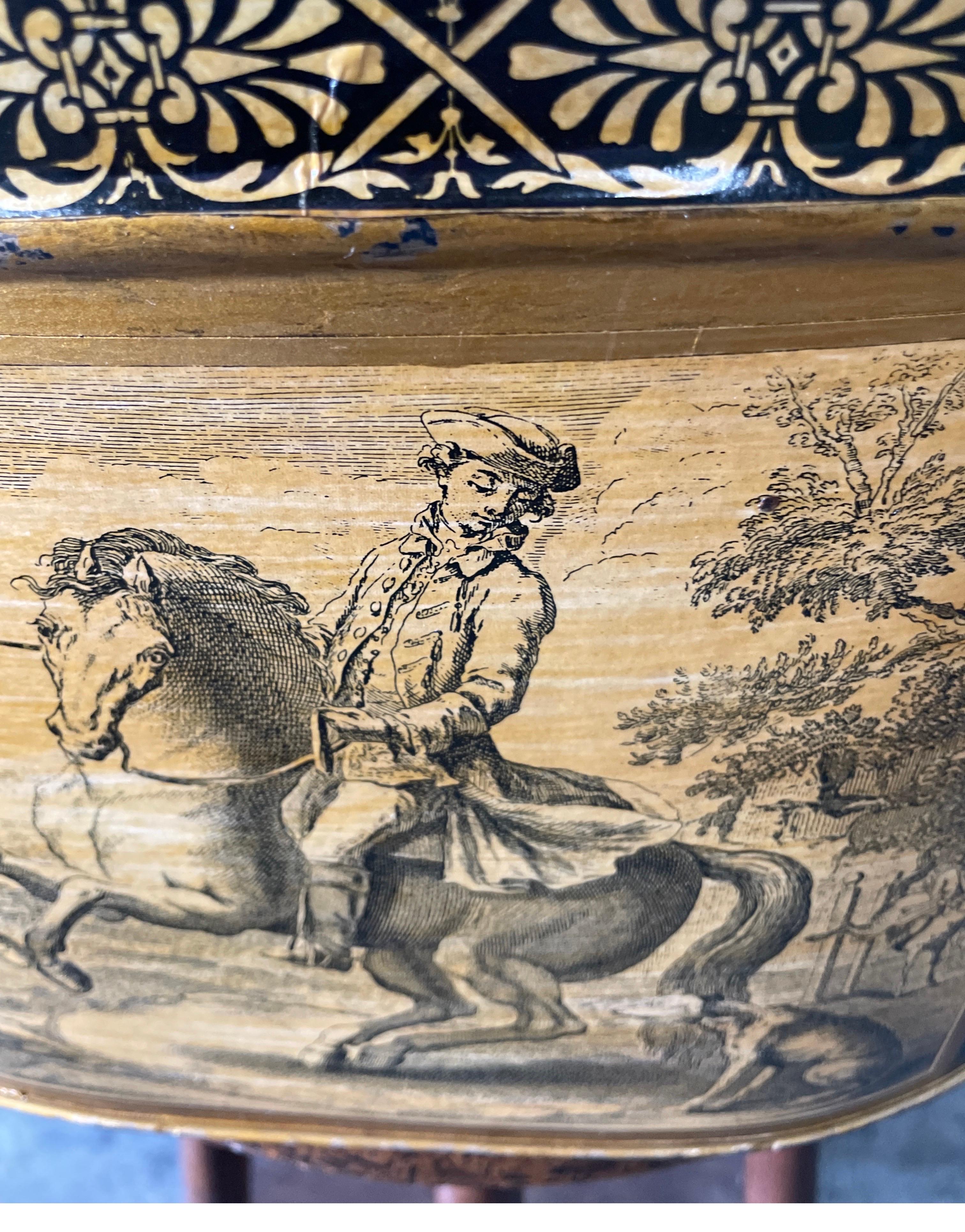Large Oval Tole Decoupage Container In Good Condition For Sale In West Palm Beach, FL