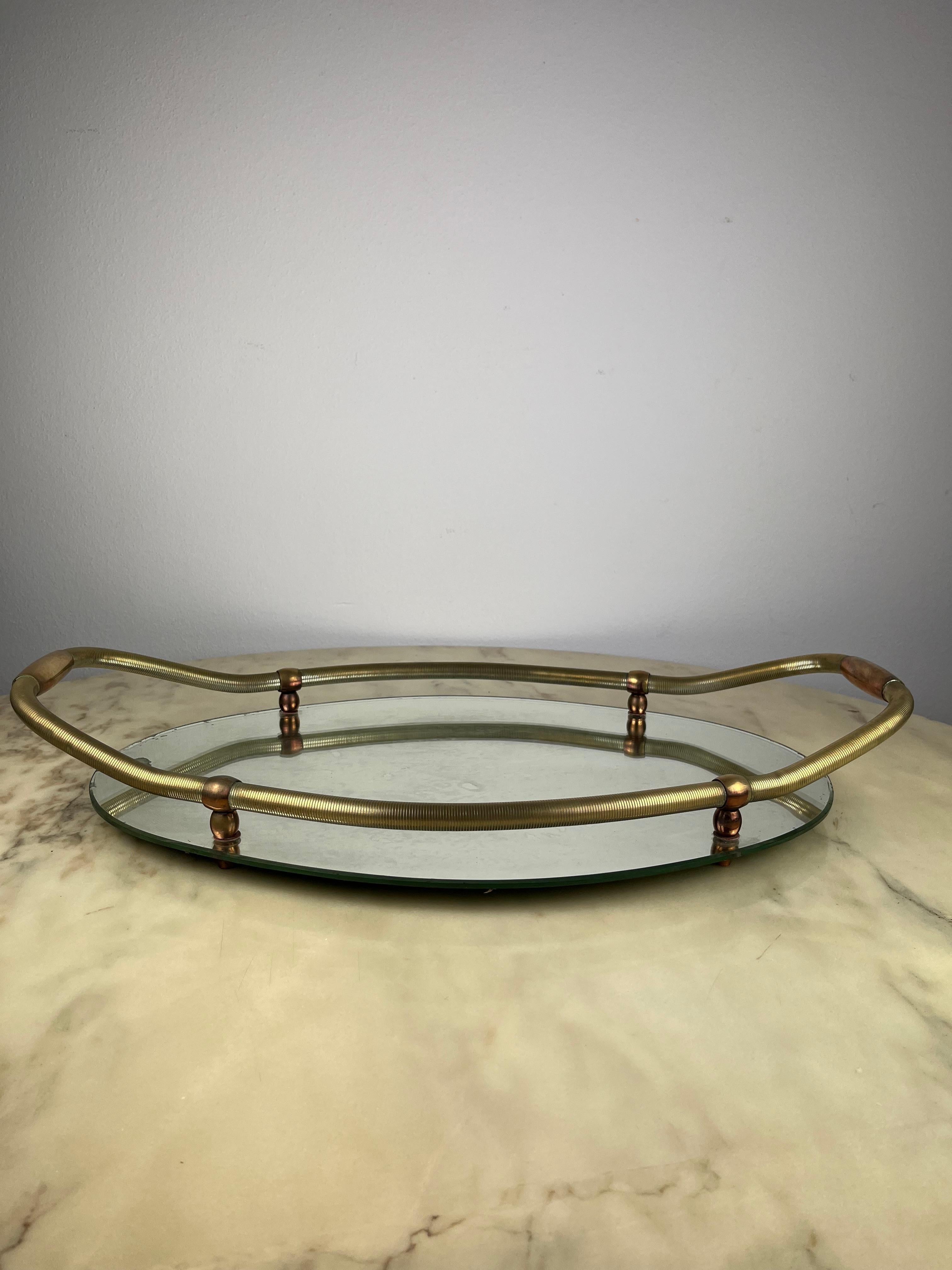 Large Oval Tray in Brass and Mirror, Italy, 1940s For Sale 5