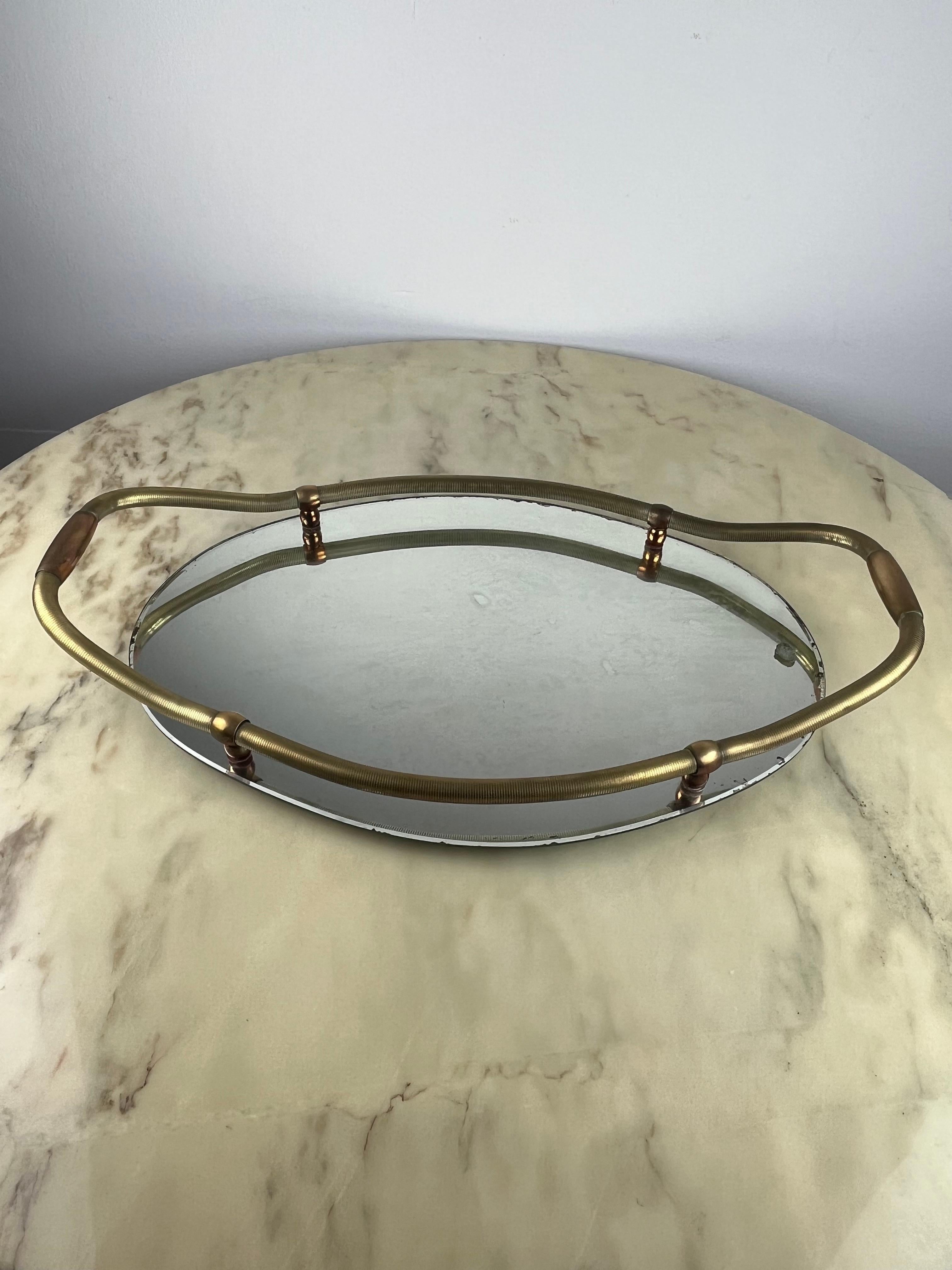 Large Oval Tray in Brass and Mirror, Italy, 1940s For Sale 14