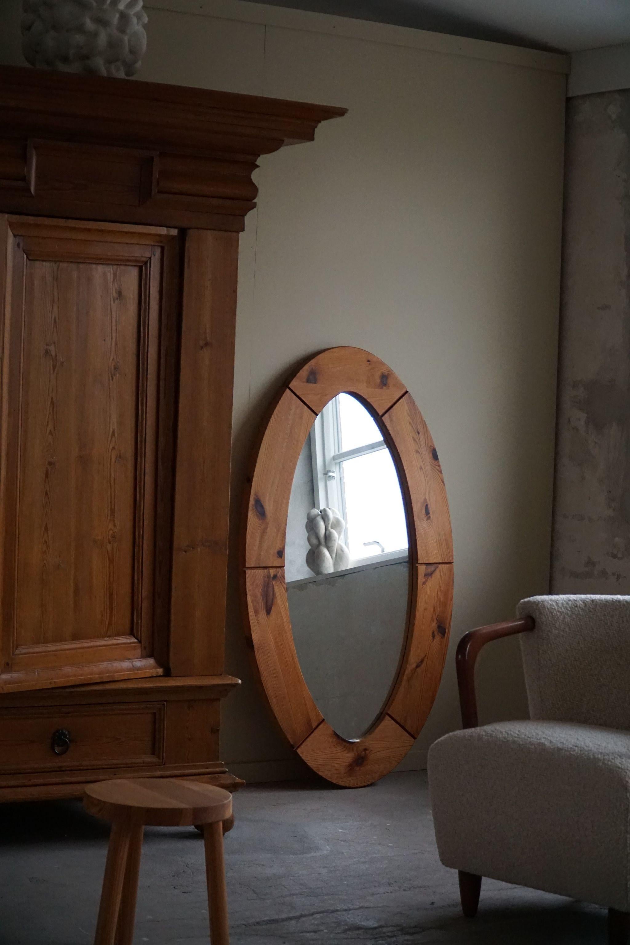 20th Century Large Oval Wall Mirror in Solid Pine by Glasmäster Markaryd, Sweden, 1960s For Sale