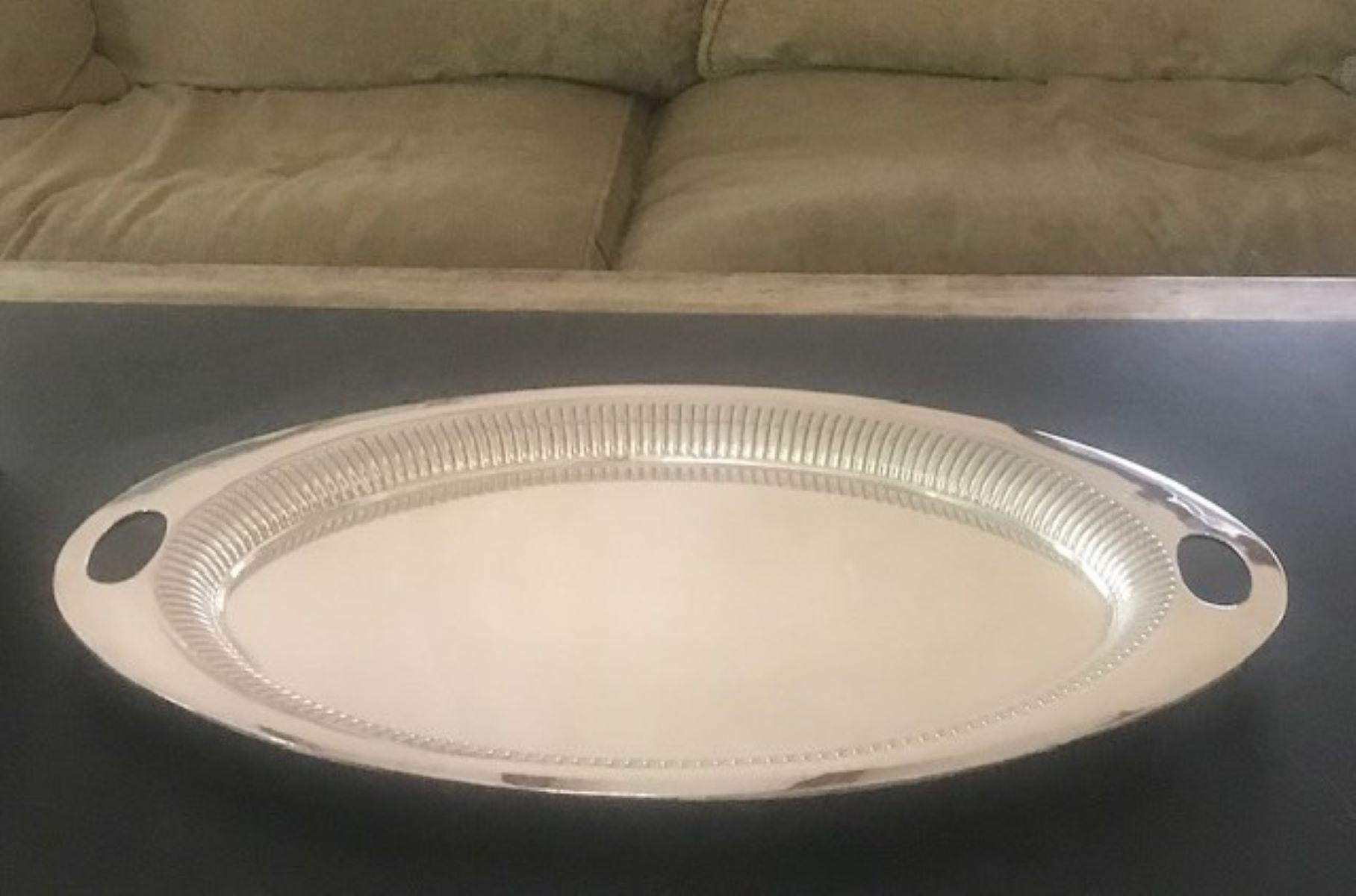 Large Oval White & Hall Sheffield Silver Plate Serving Tray, circa 1930s For Sale 2