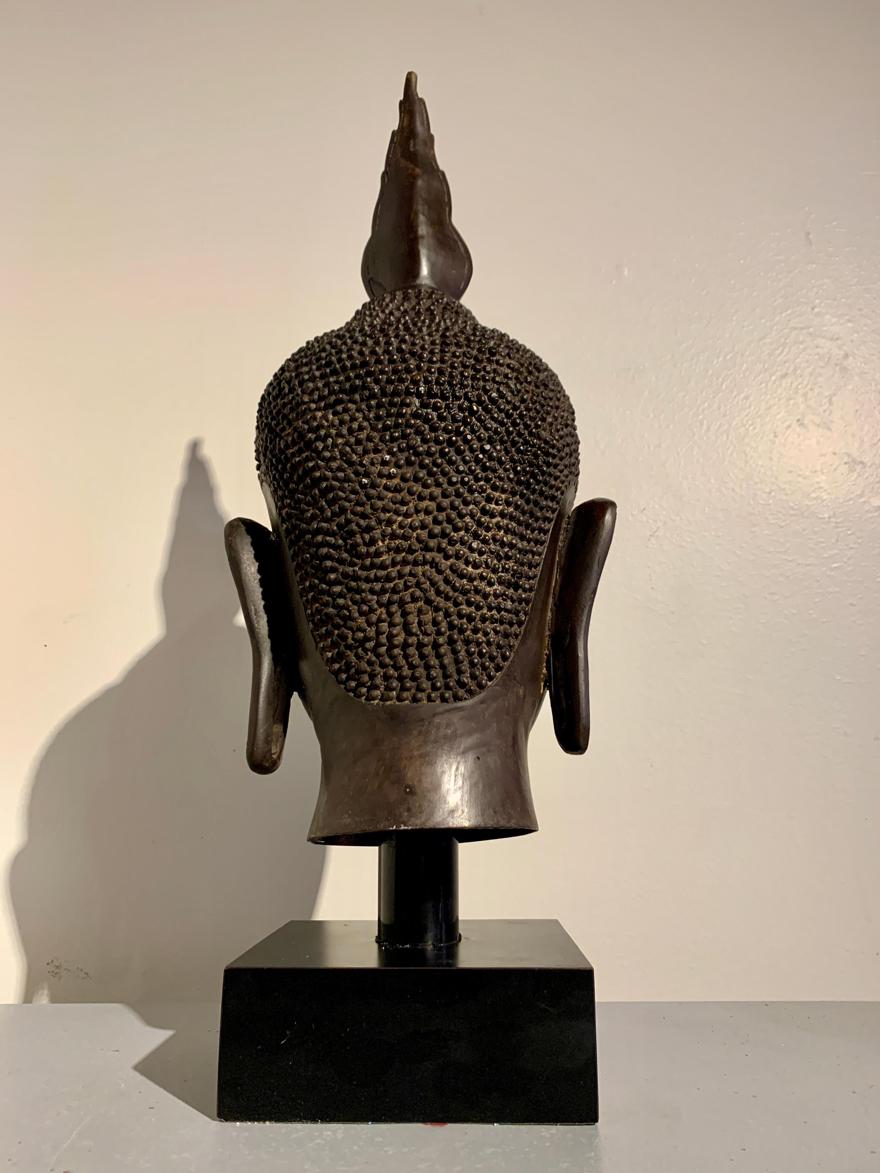 Large Over Life-Sized Vintage Thai Bronze Buddha Head, circa 1970's In Good Condition For Sale In Austin, TX