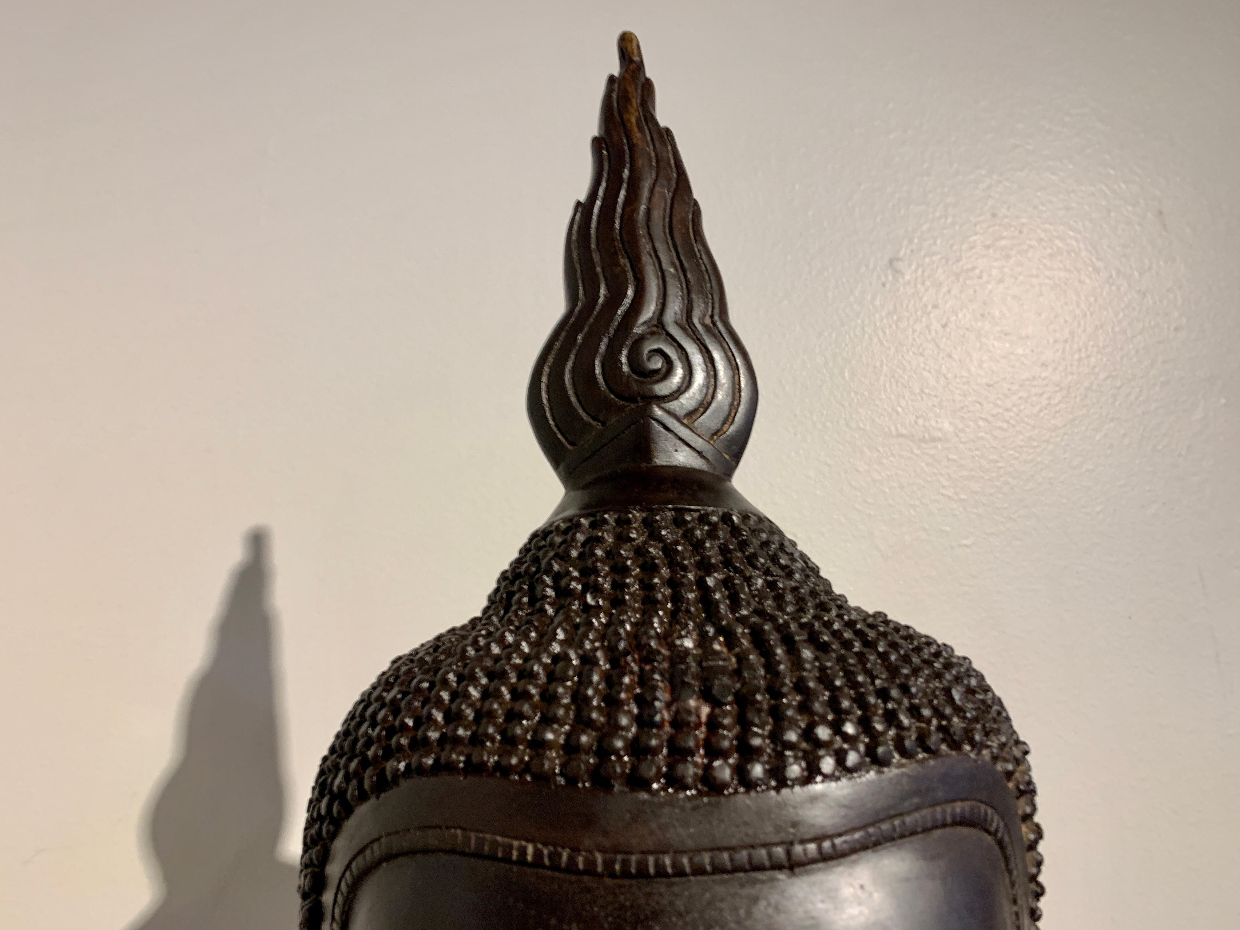 Überlebensgroßer thailändischer Bronze-Buddha-Kopf in Übergröße, ca. 1970er Jahre im Angebot 1