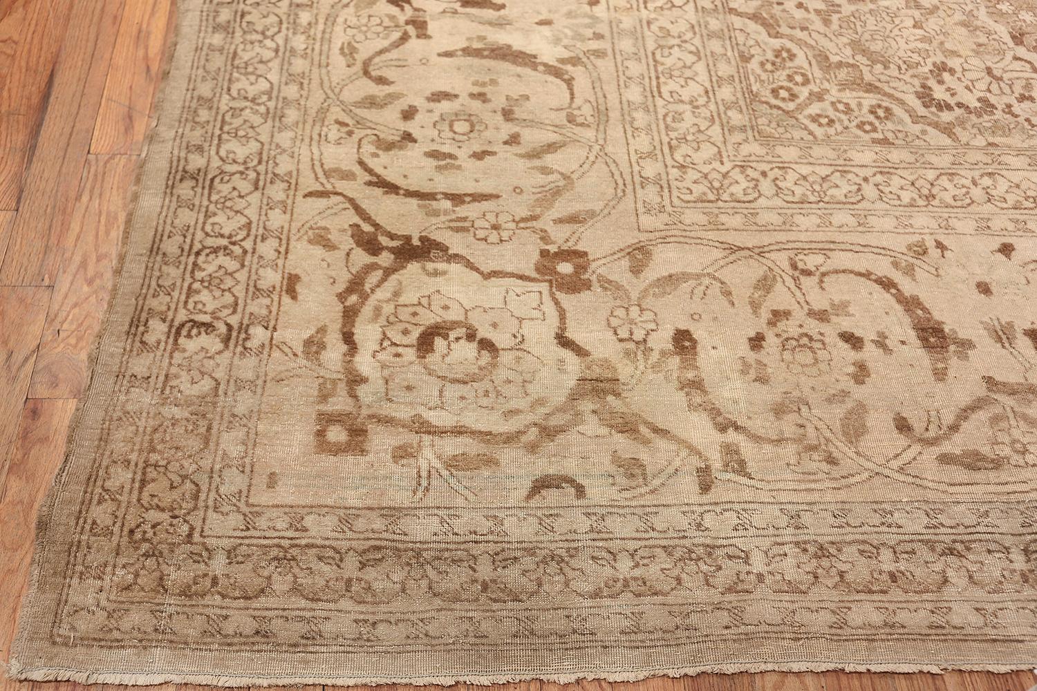 Hand-Knotted Antique Persian Tabriz Rug. Size: 16 ft x 23 ft For Sale