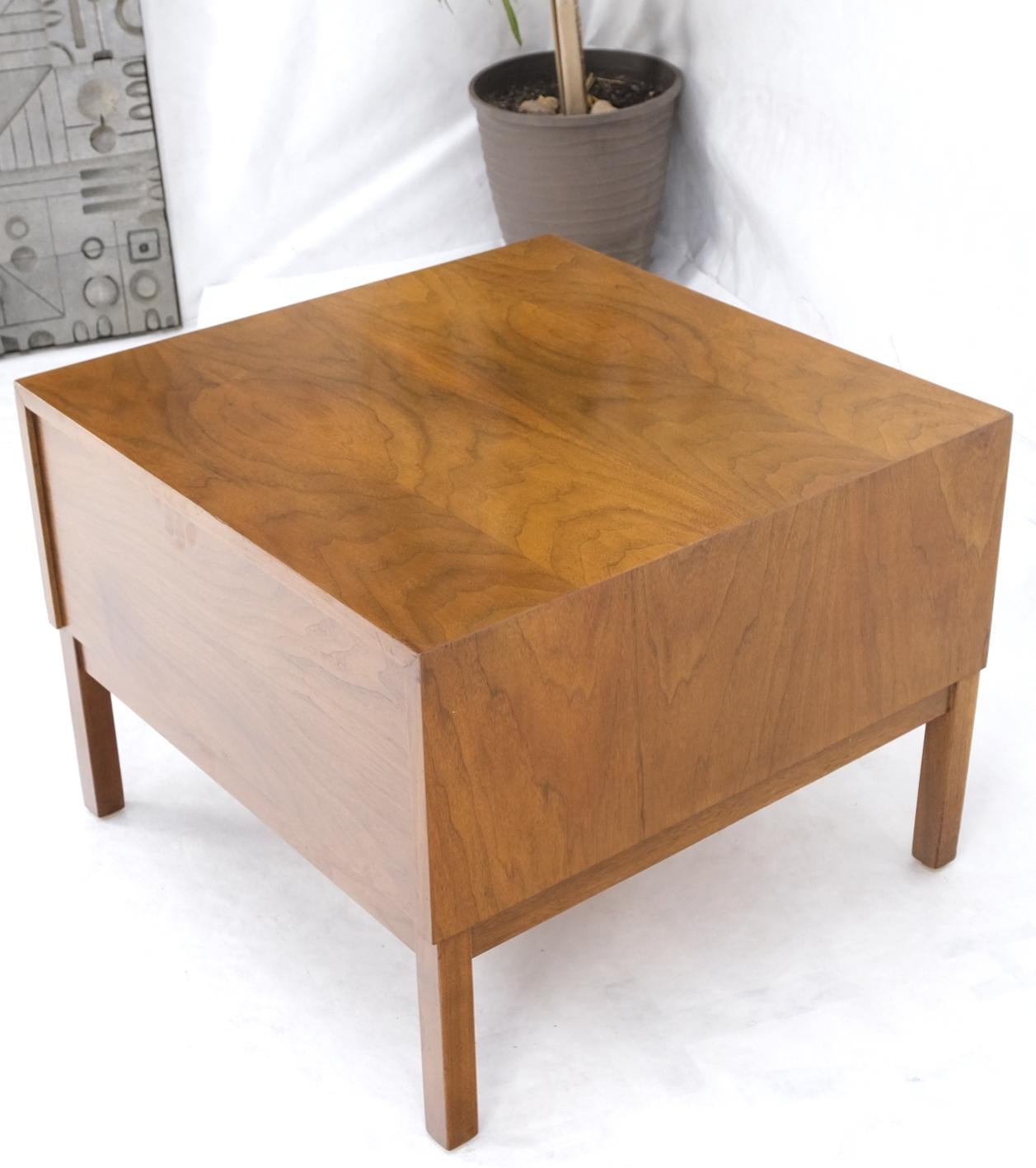 Large Oversize Cube Shape Square 2 Drawers Light Walnut Nightstand Table Mint For Sale 5