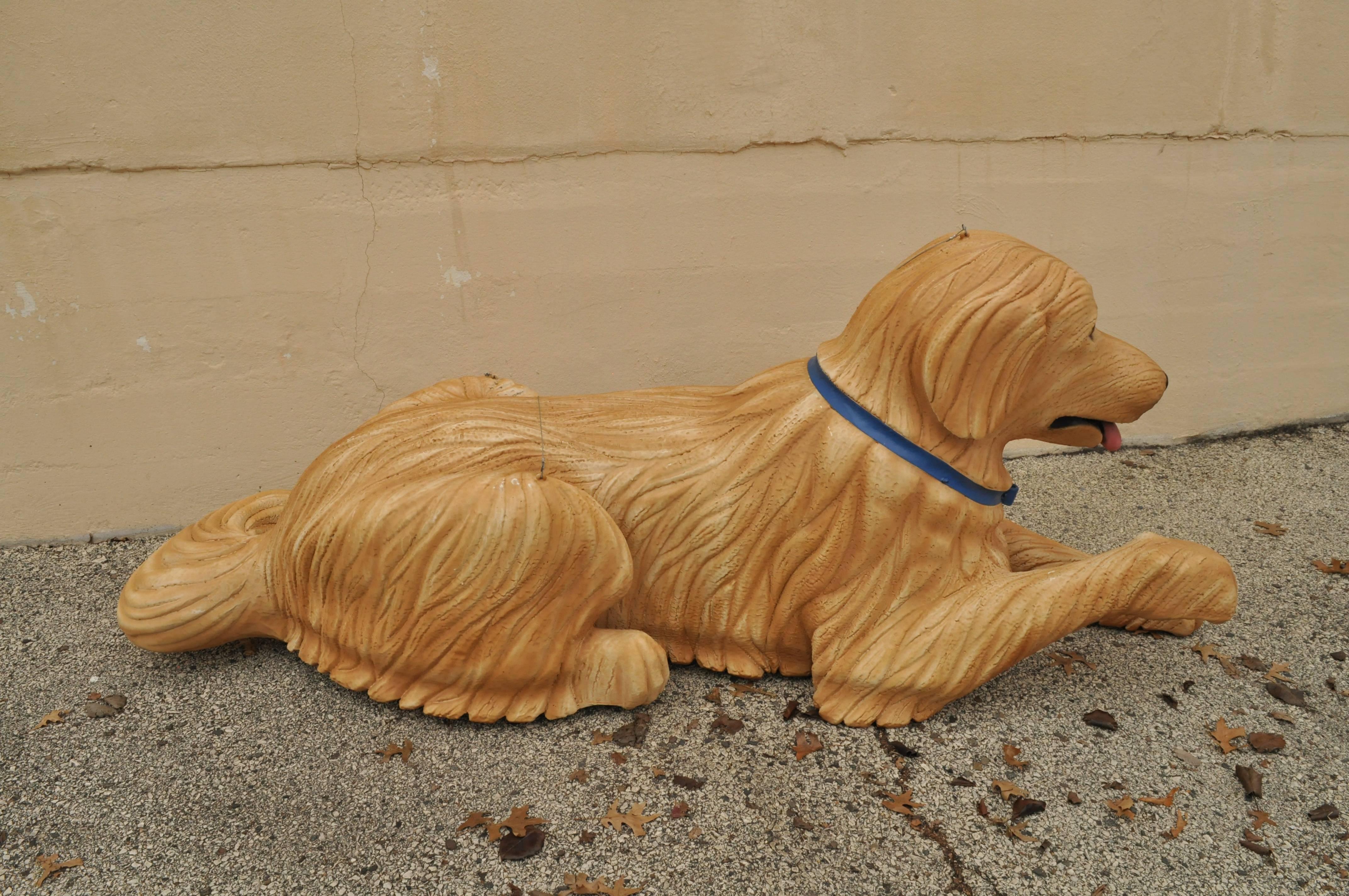Fin du 20e siècle Grand mannequin de chien Labrador Retriever en fibre de verre surdimensionné pour magasin de détail