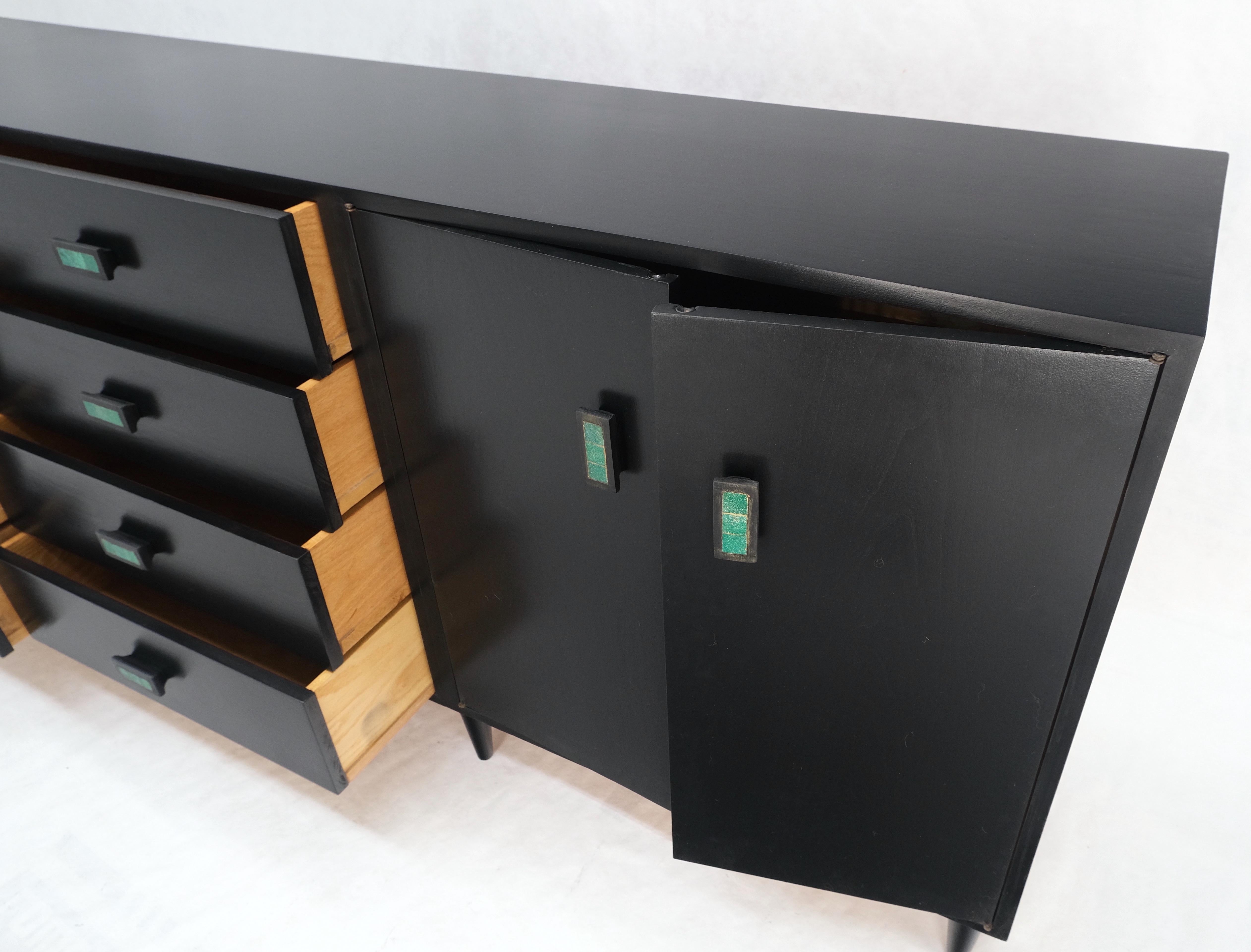 Large Oversize Long Ebonized Black Lacquer Credenza Dresser Dowel Cone Legs Mint In Good Condition For Sale In Rockaway, NJ