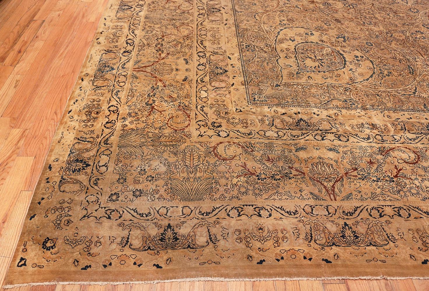 Hand-Knotted Antique Kerman Persian Rug. Size: 15 ft 9 in x 21 ft 6 in For Sale