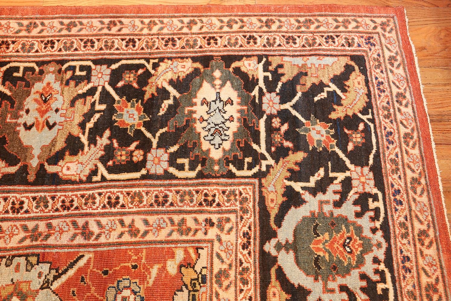 Antique Persian Sultanabad Carpet. 14 ft 5 in x 21 ft 9 in In Good Condition For Sale In New York, NY